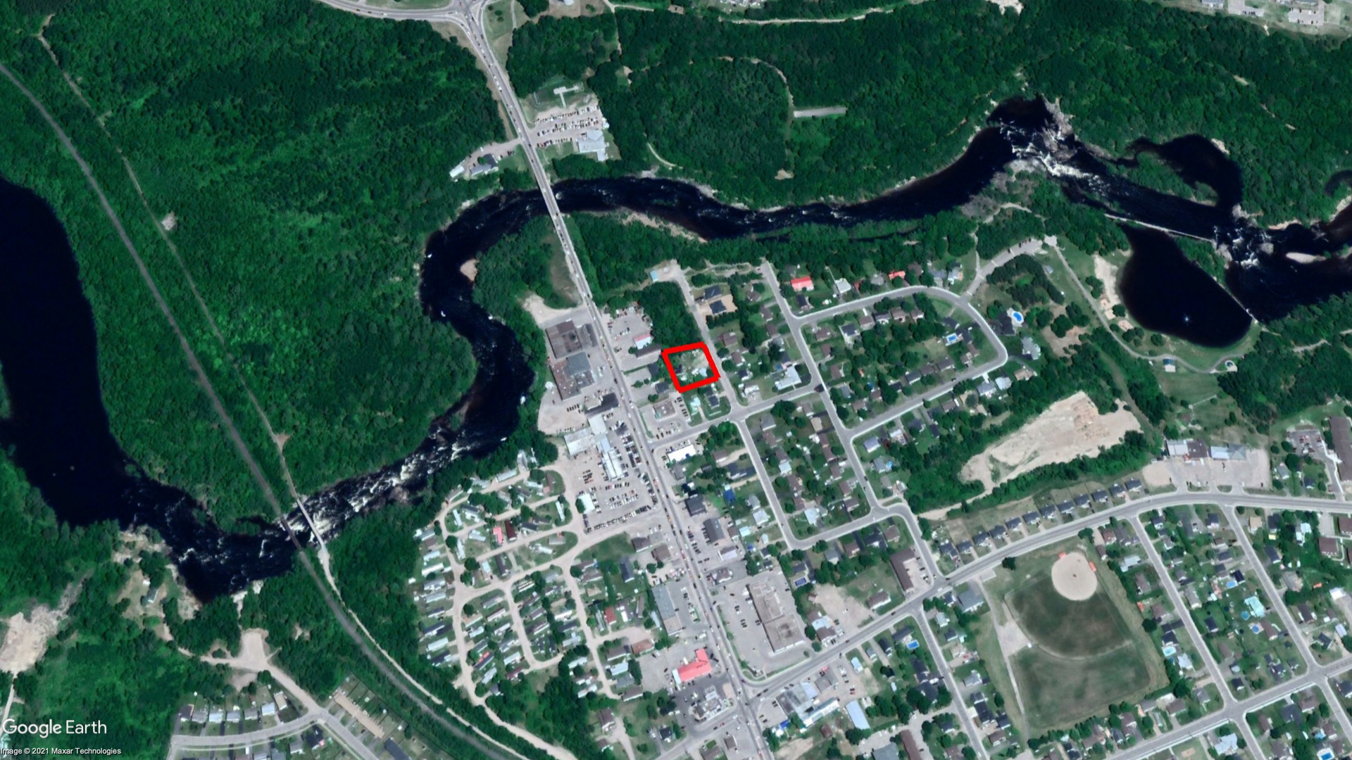 Tax Sale Petawawa, Ontario - 47 79 079 015 07700 0000