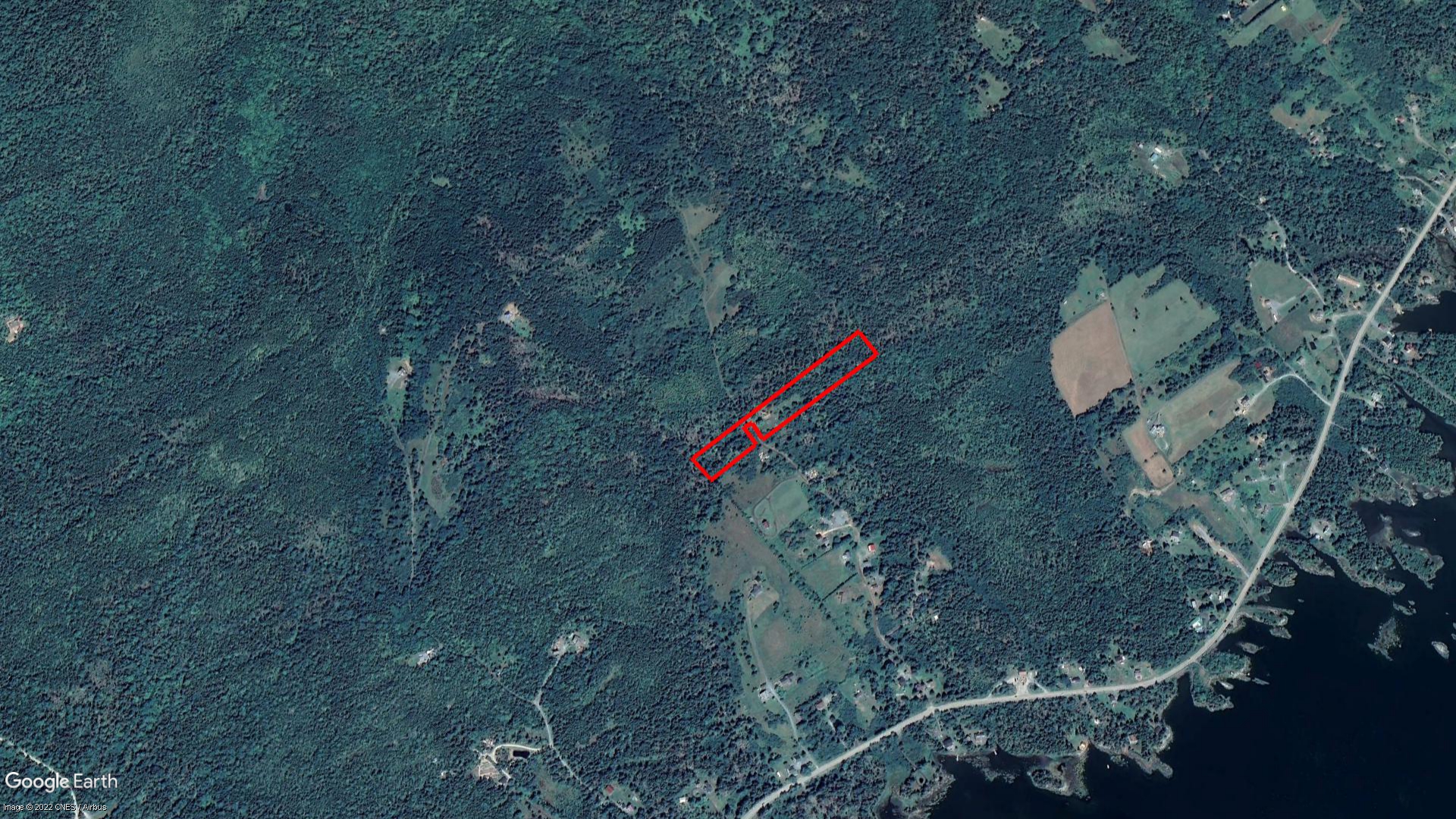 Tax Sale Lunenburg, Nova Scotia - 03634078