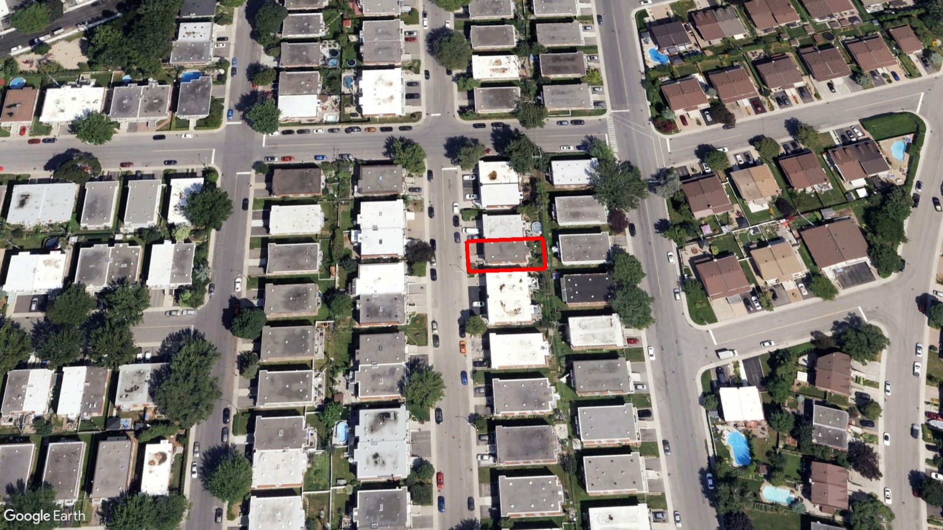 Tax Sale Montreal, Quebec - 040482-71