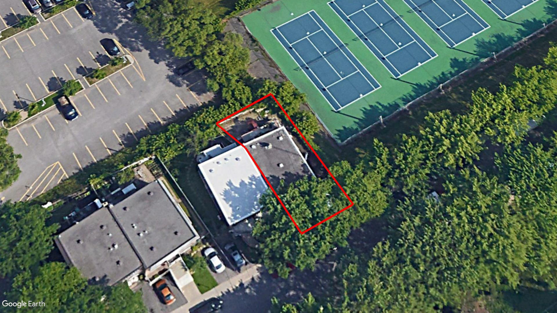 Tax Sale Montreal, Quebec - 020844-26