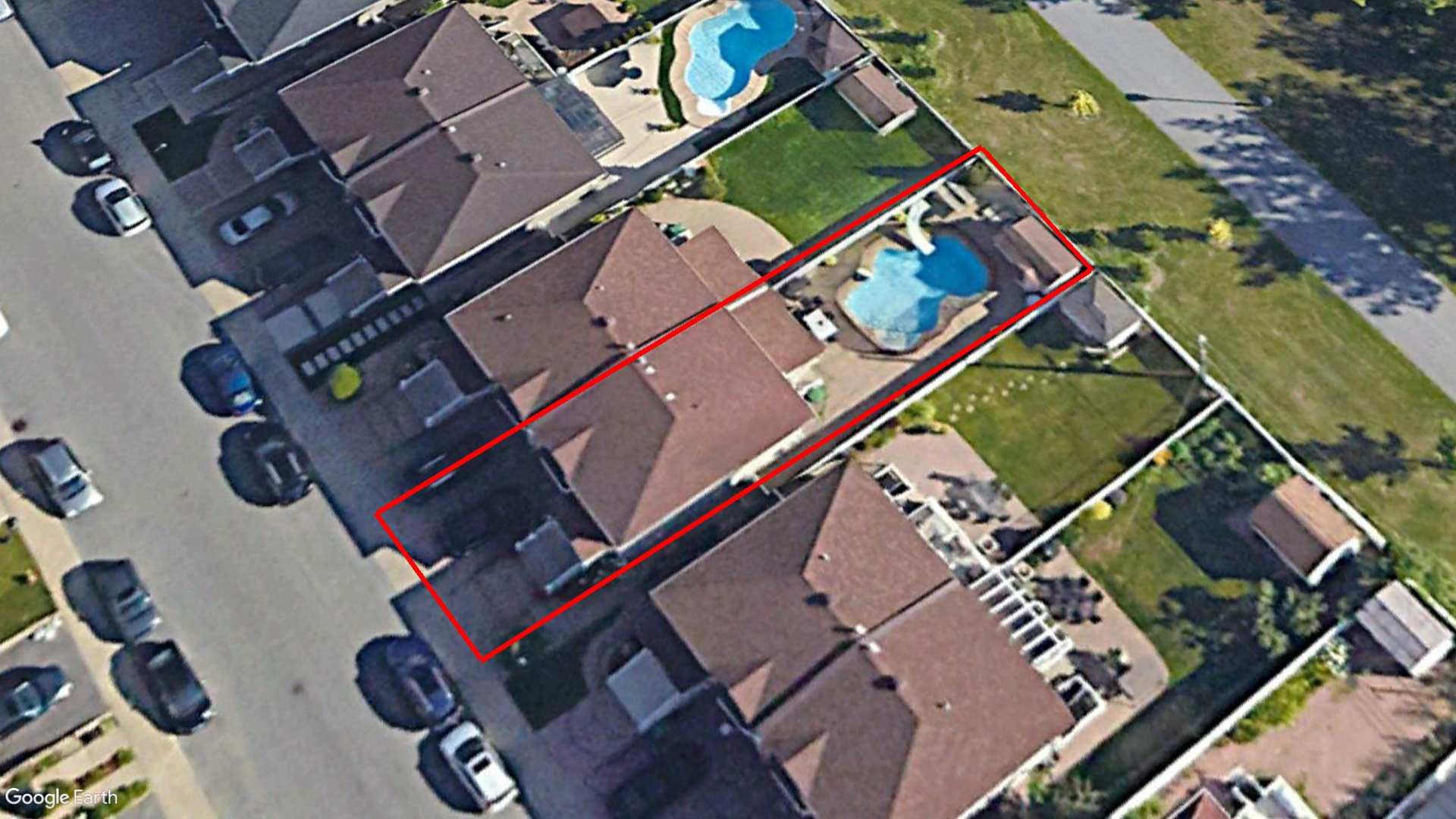 Tax Sale Montreal, Quebec - 854030-32