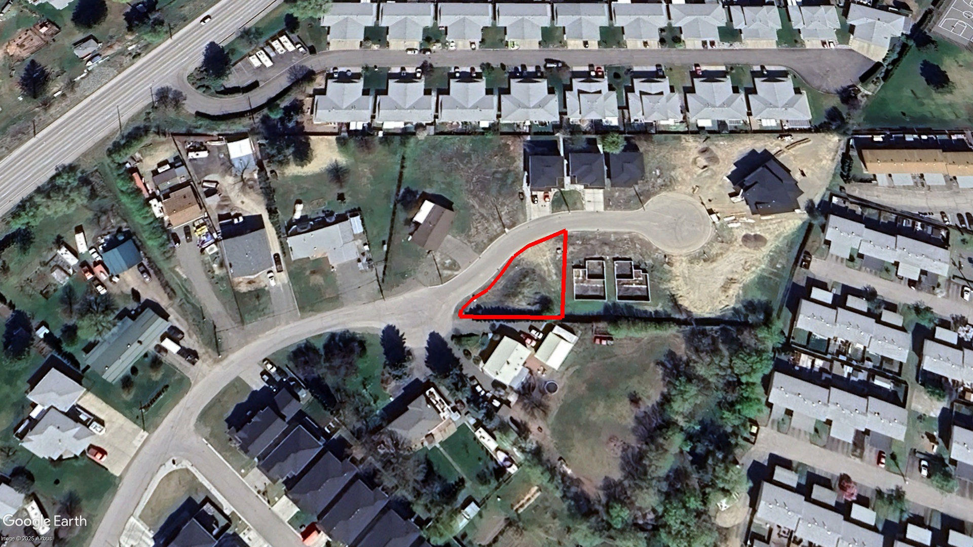 Tax Sale Kamloops, British Columbia - 54-01145-815