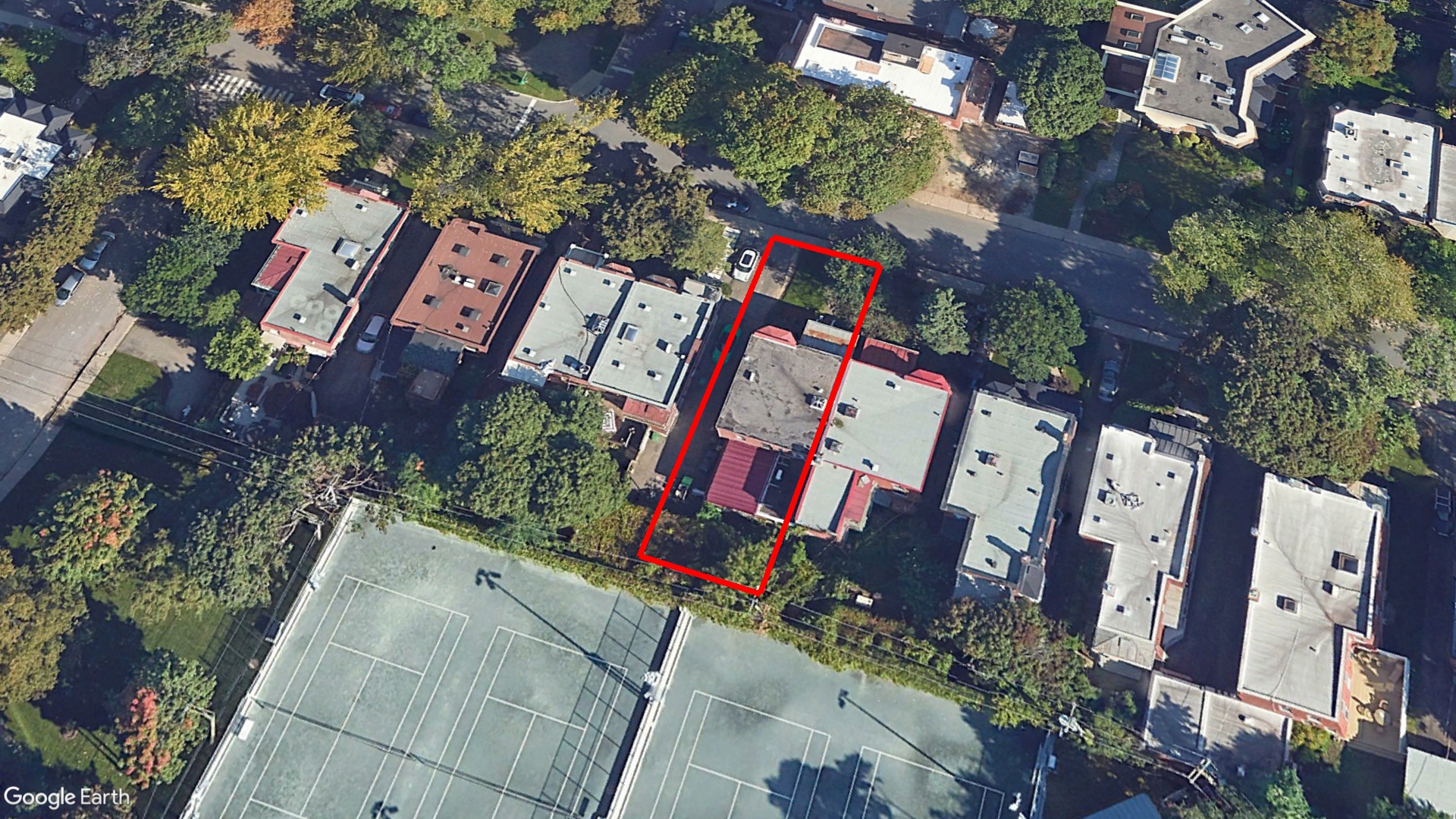 Tax Sale Montreal, Quebec - 030360-77 