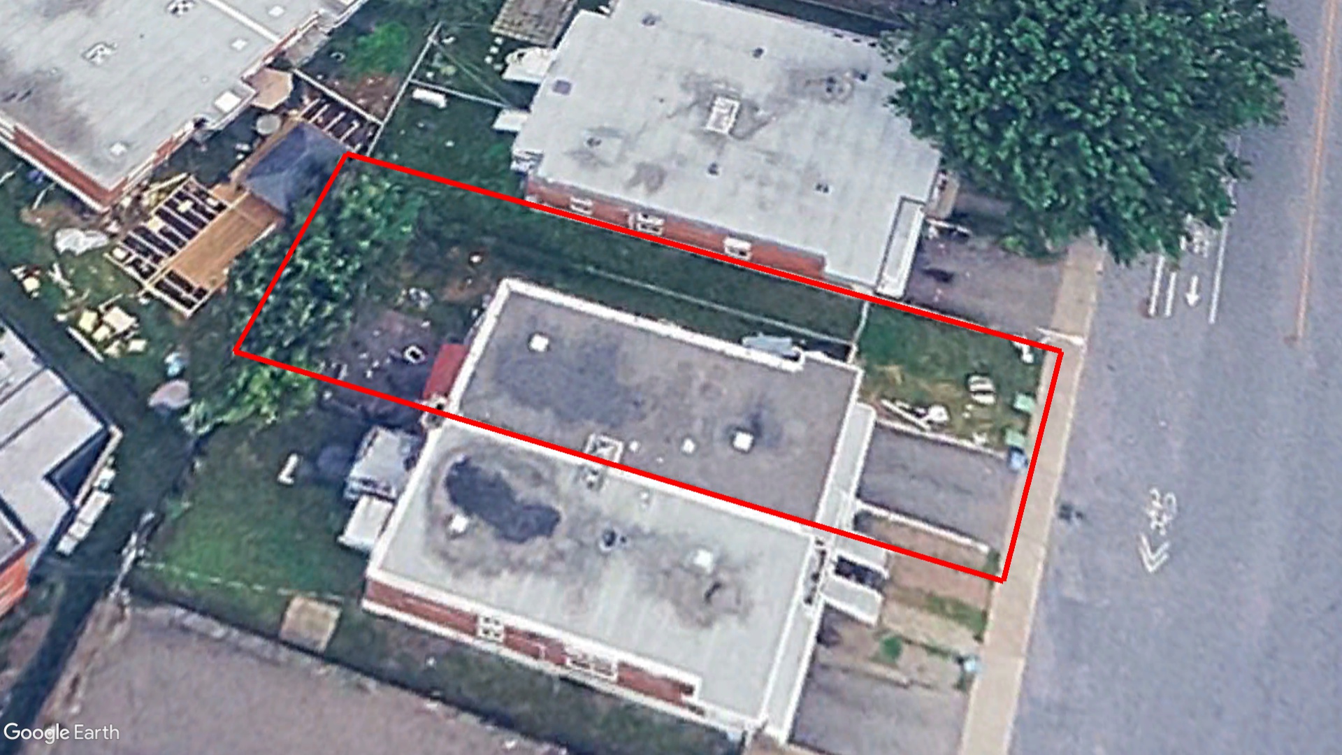 Tax Sale Montreal, Quebec - 040255-05