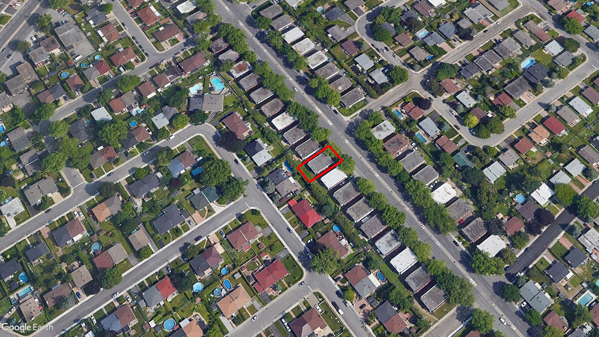 Tax Sale Montreal, Quebec - 020795-27