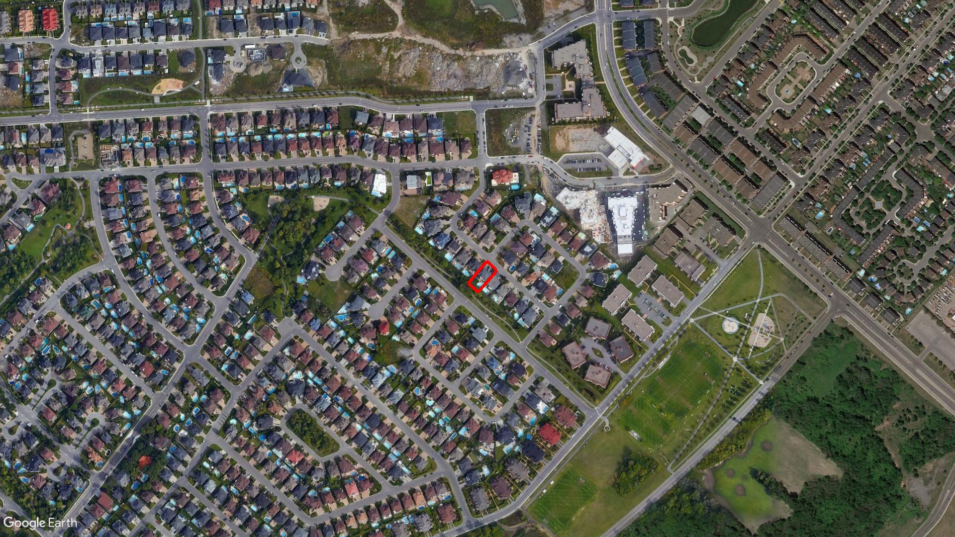 Tax Sale Montreal, Quebec - 051082-71