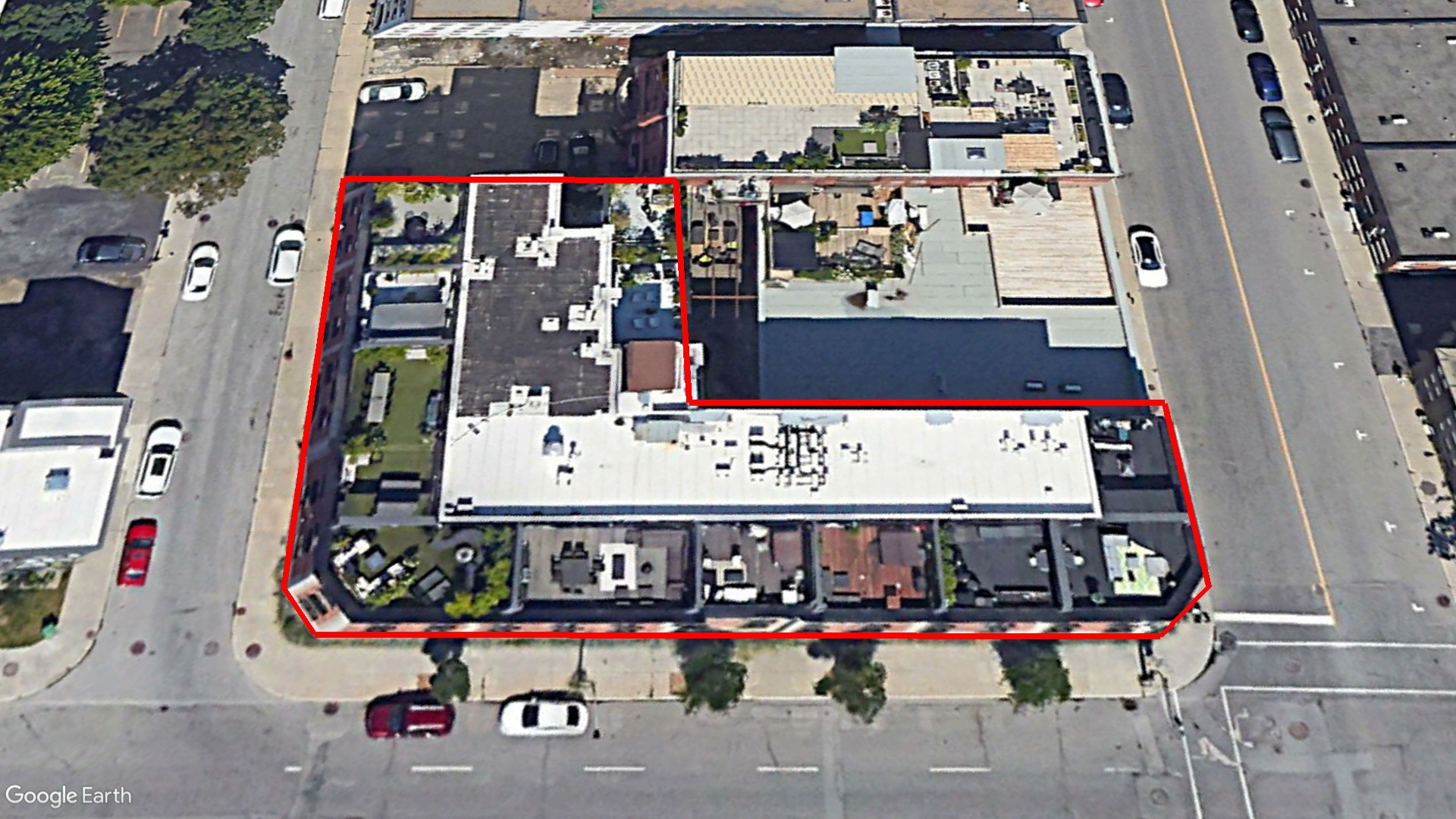 Tax Sale Montreal, Quebec - 110623-21