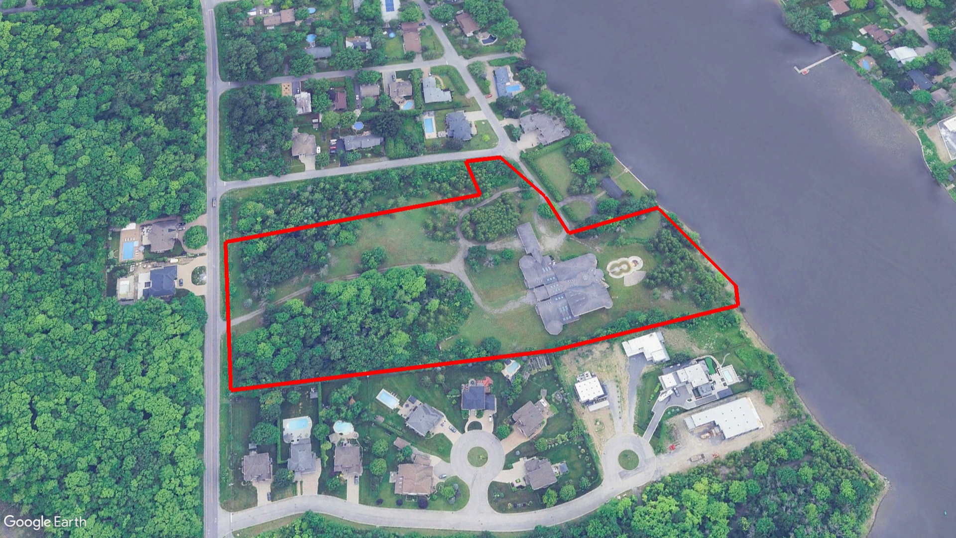 Tax Sale Montreal, Quebec - 051058-51