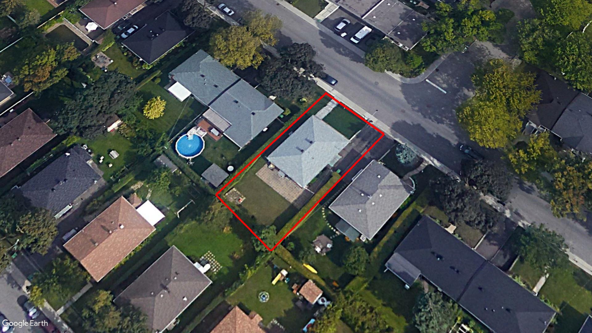 Tax Sale Montreal, Quebec - 740370-00