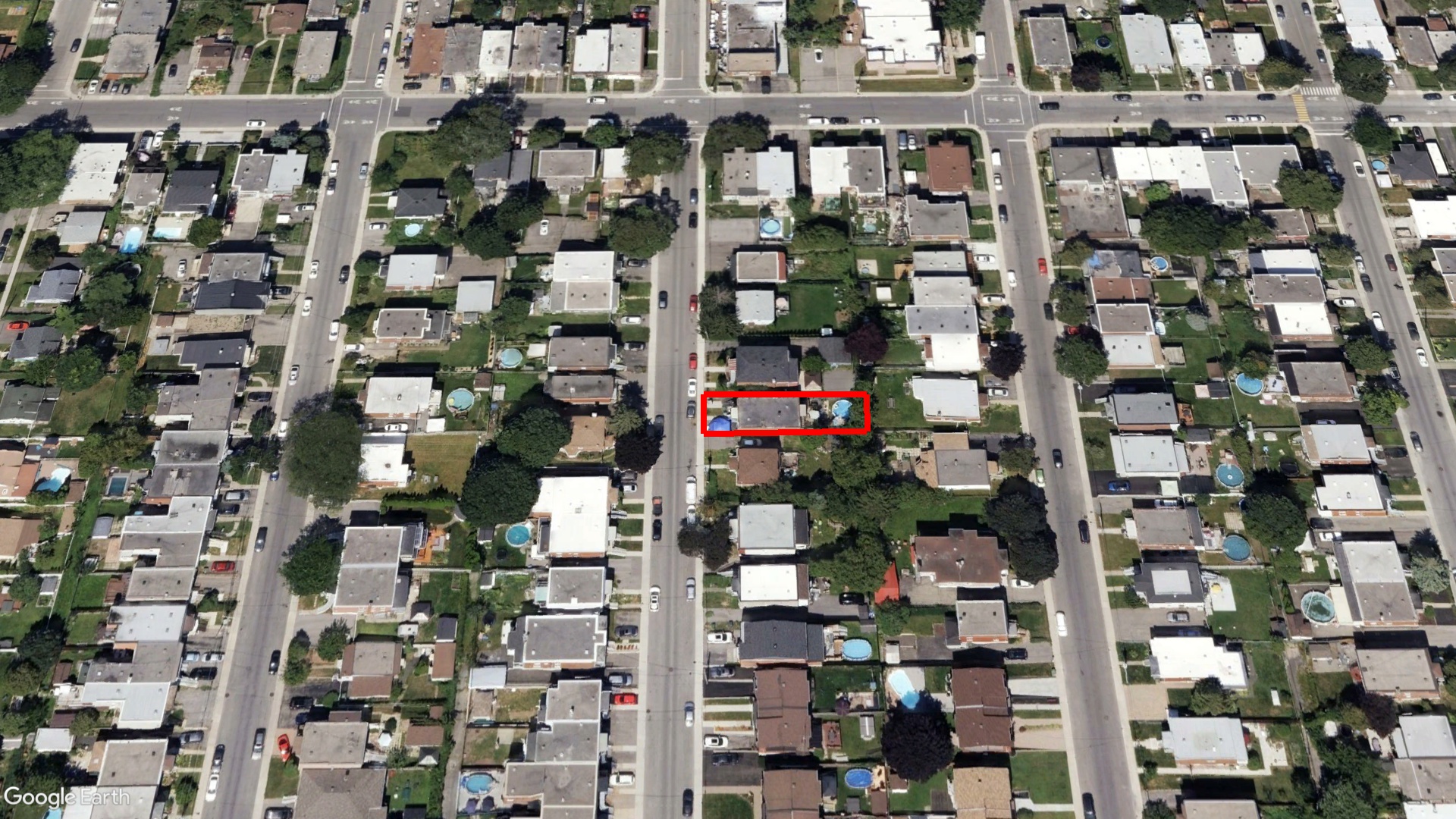 Tax Sale Montreal, Quebec - 050572-52