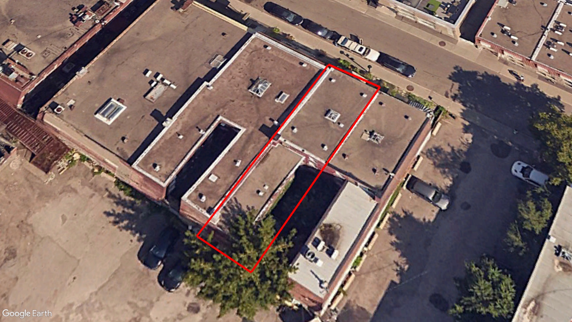 Tax Sale Montreal, Quebec - 200414-50