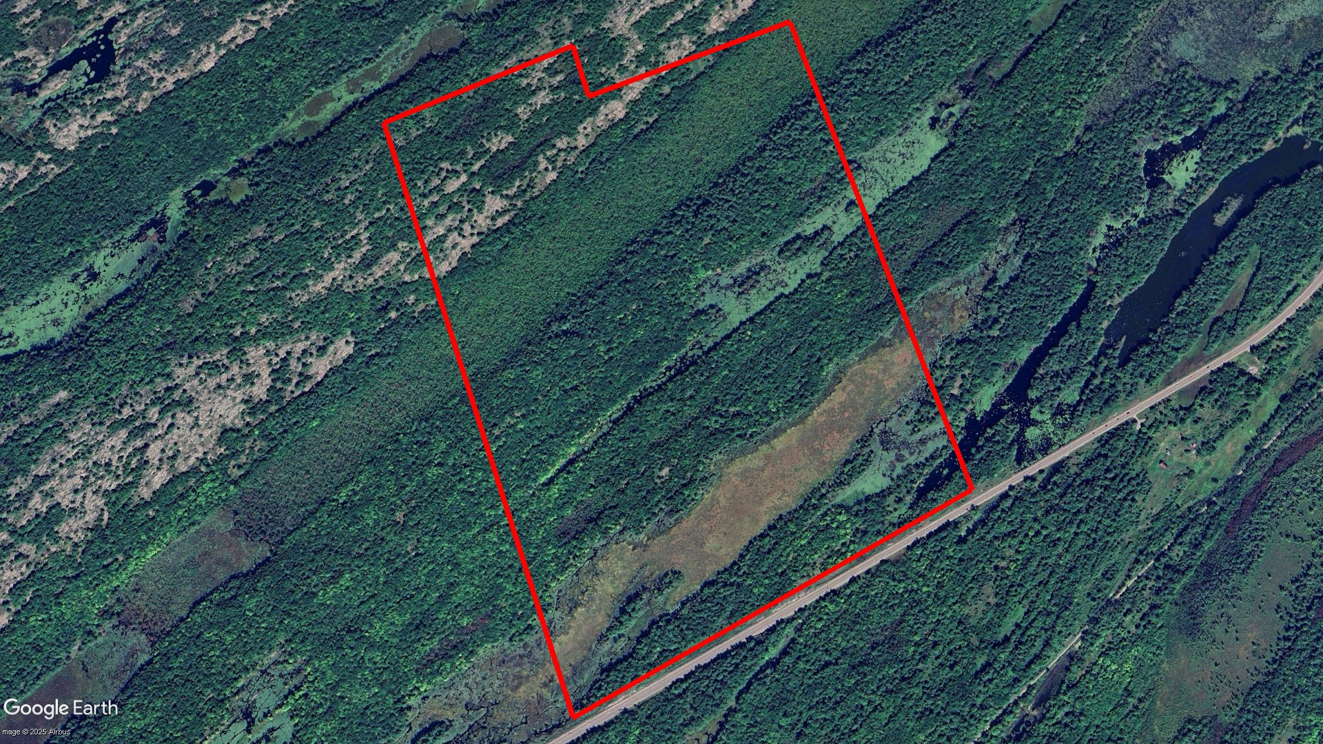 Tax Sale Addington Highlands, Ontario - 11 34 010 040 80730 0000