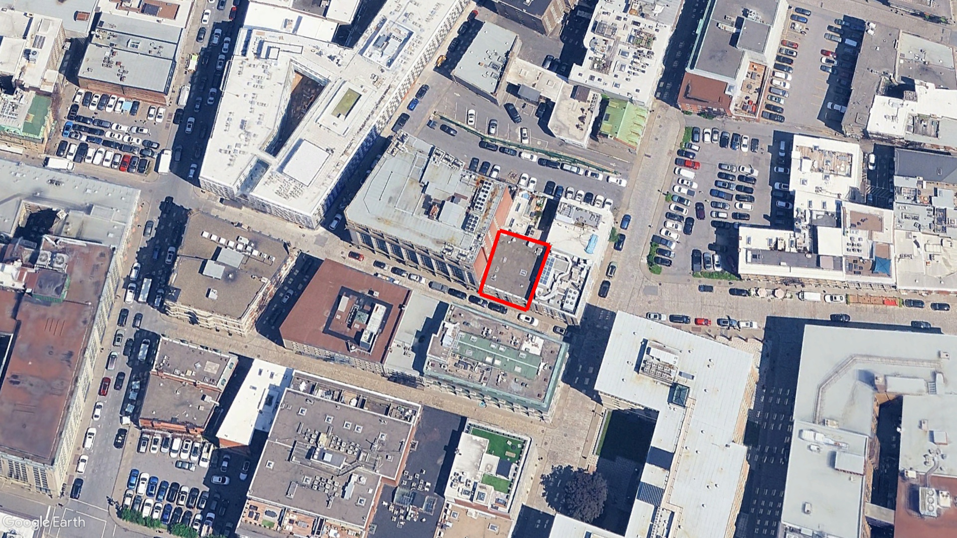 Tax Sale Montreal, Quebec - 140115-00