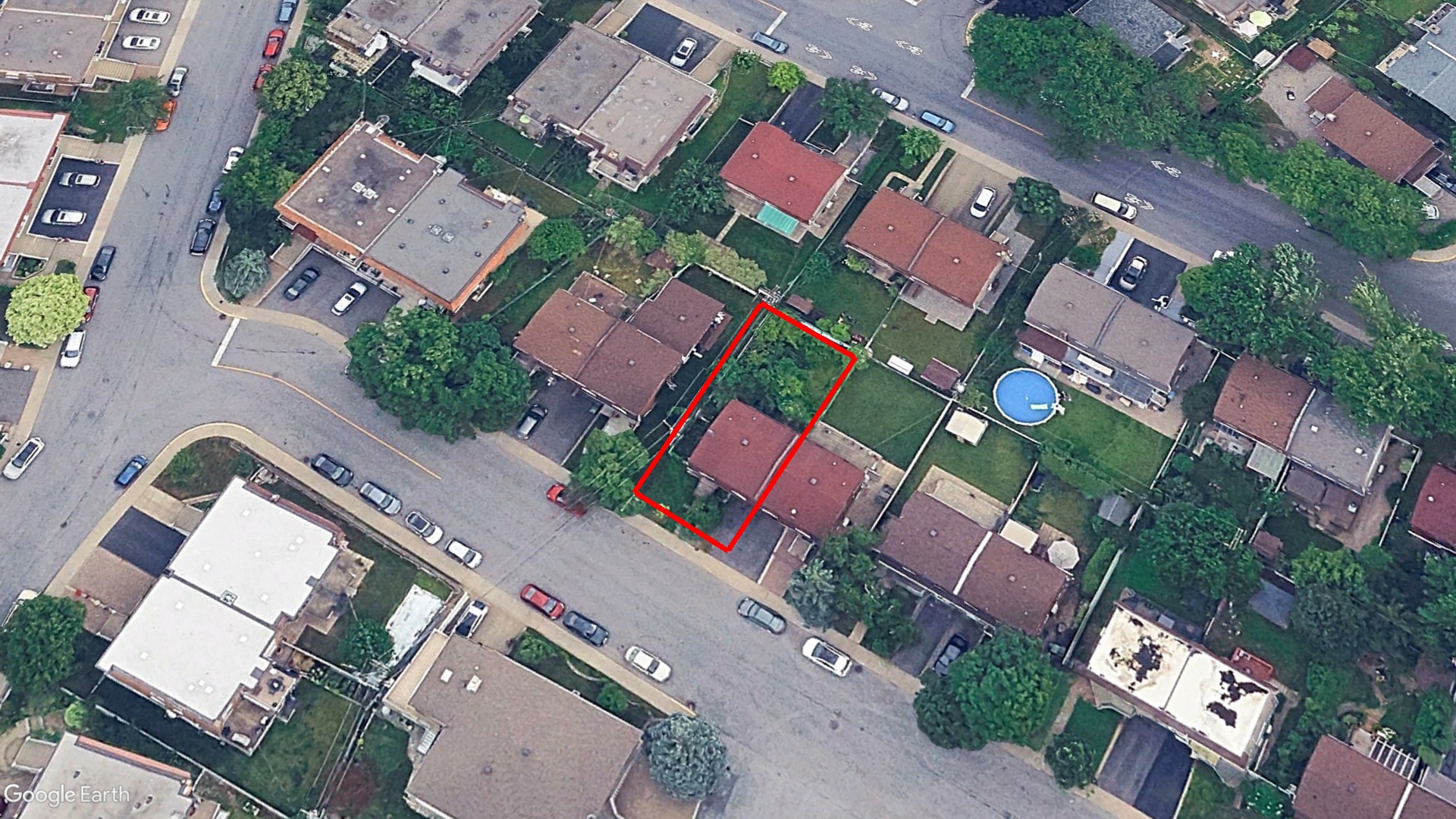 Tax Sale Montreal, Quebec - 020871-64