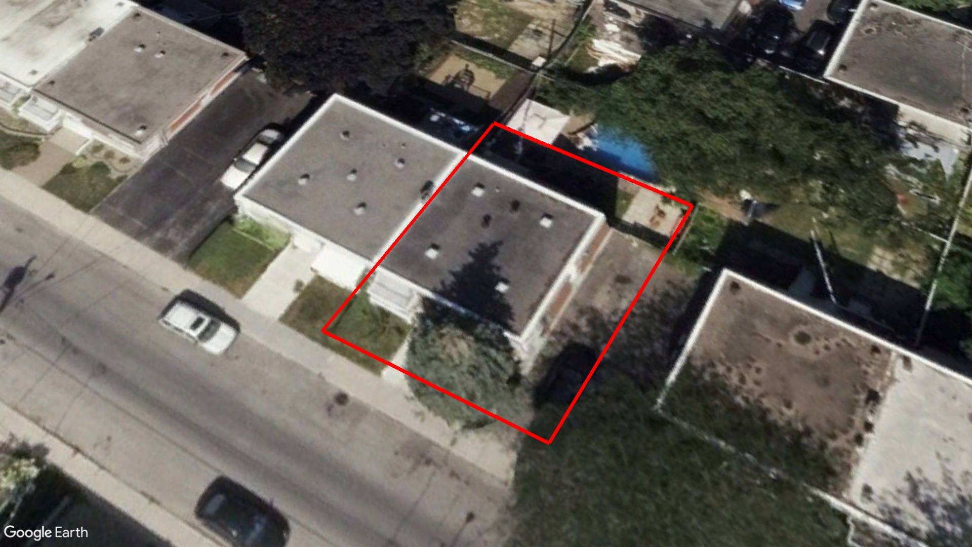 Tax Sale Montreal, Quebec - 020713-41 