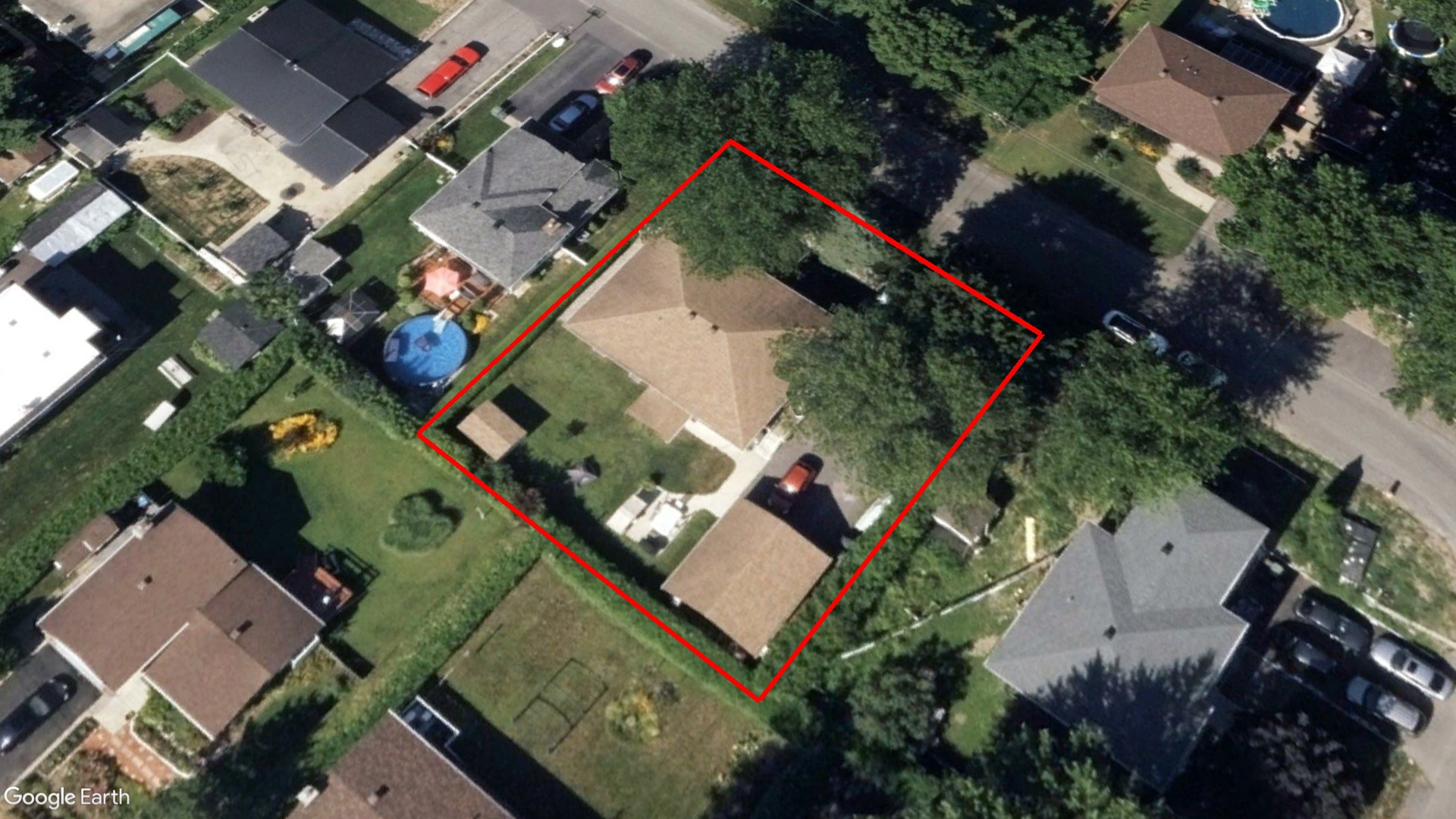 Tax Sale Montreal, Quebec - 041494-75