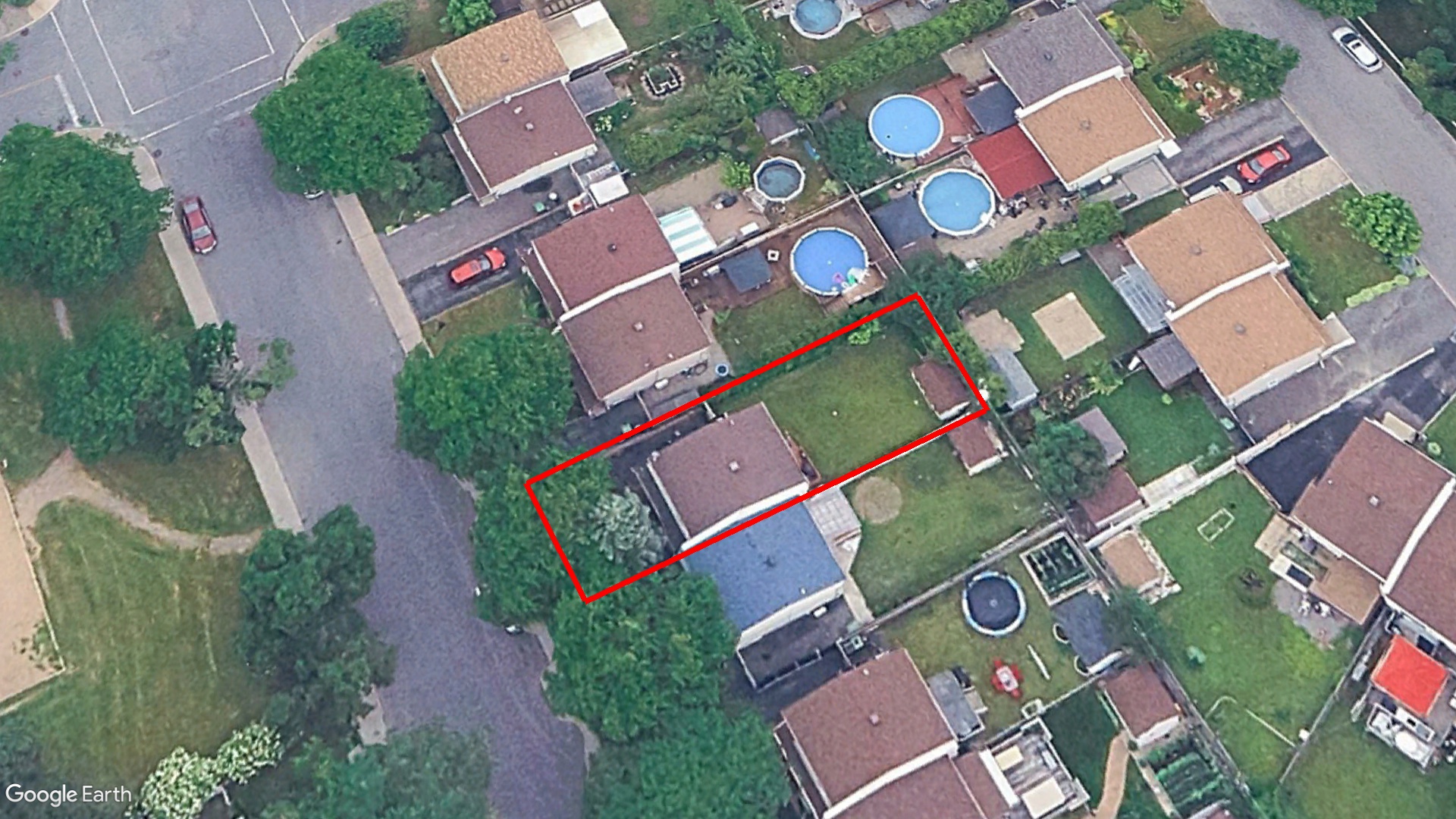 Tax Sale Montreal, Quebec - 899985-83