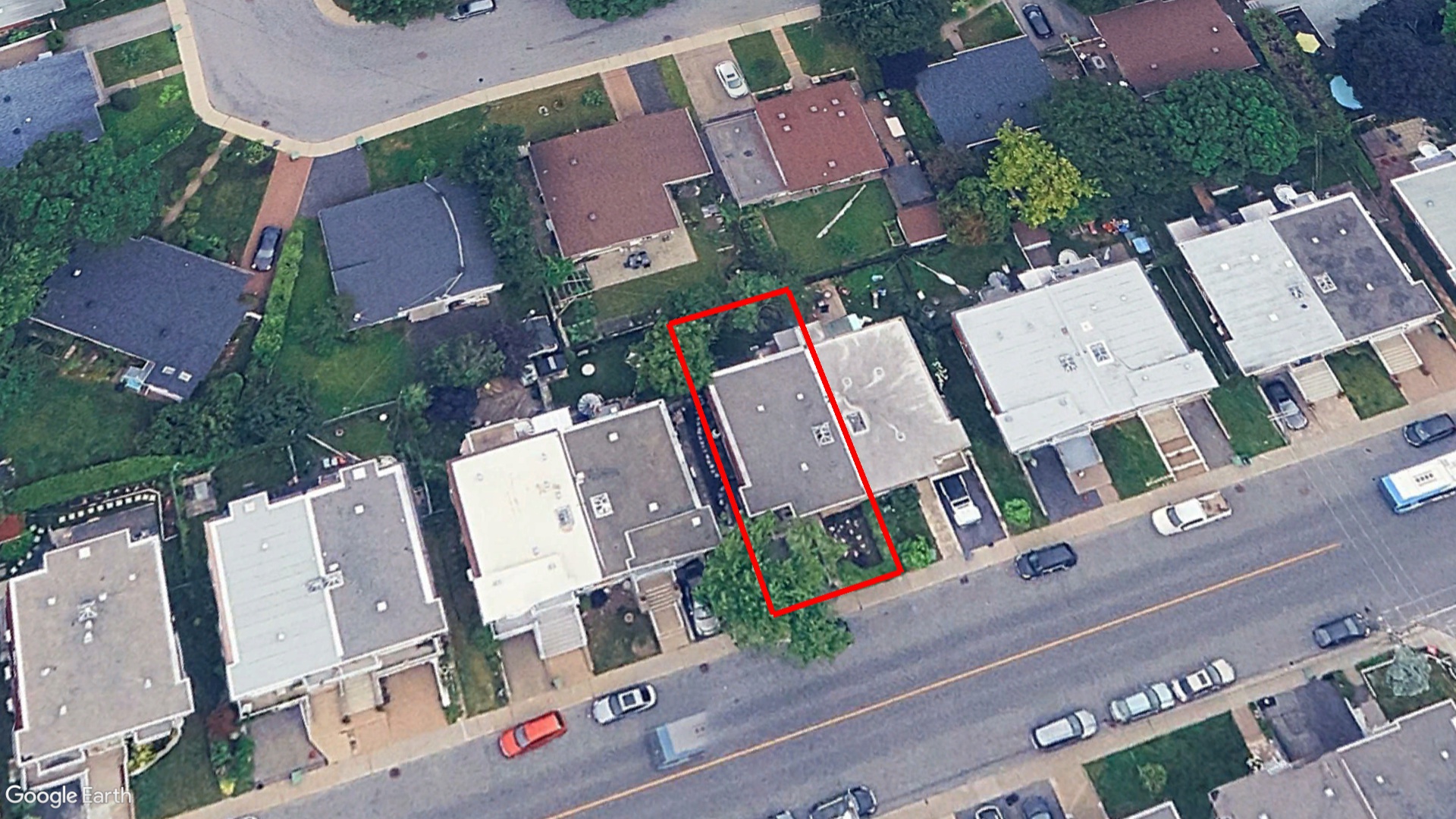 Tax Sale Montreal, Quebec - 040480-15