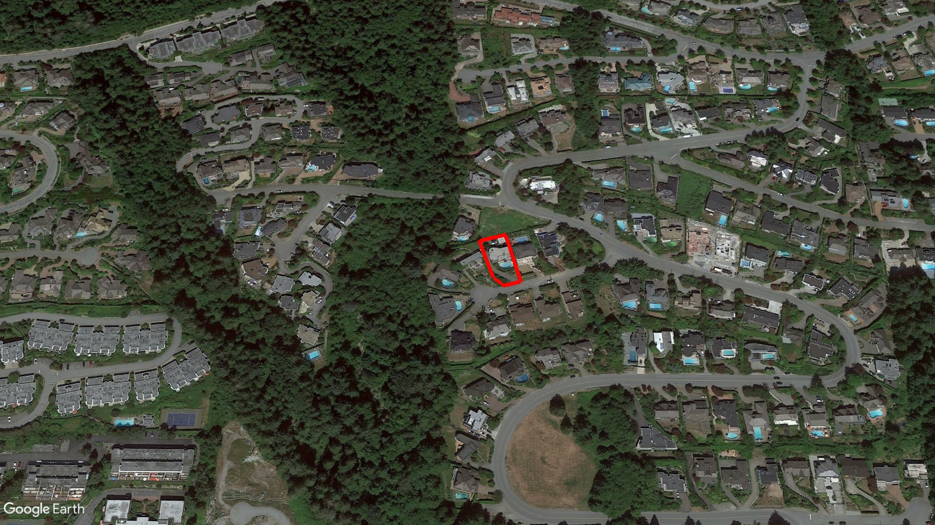 Tax Sale West Vancouver, British Columbia - 08-328-23-0122-014-000