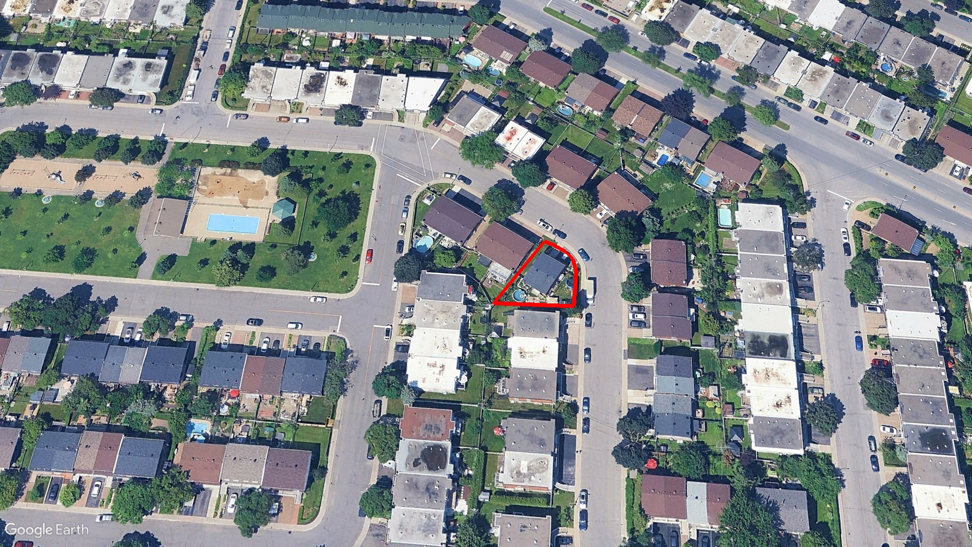 Tax Sale Montreal, Quebec - 020371-83