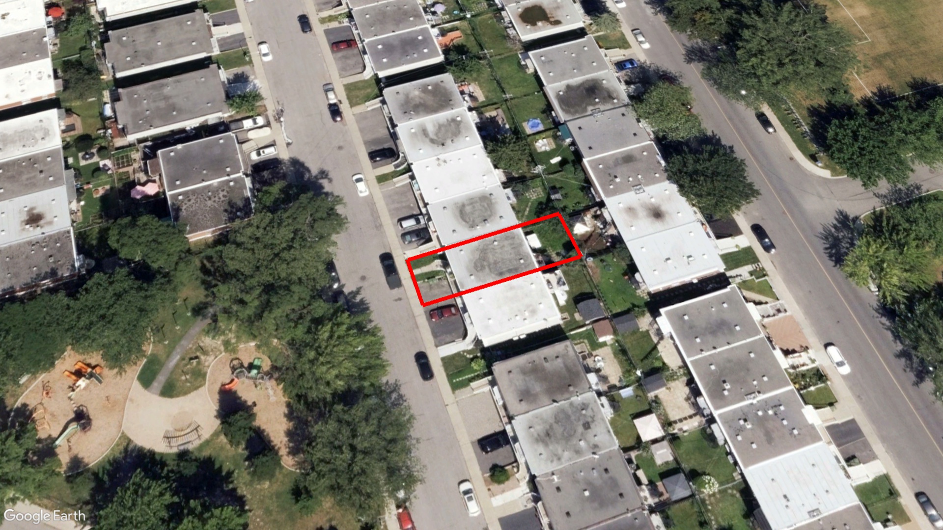 Tax Sale Montreal, Quebec - 040235-13