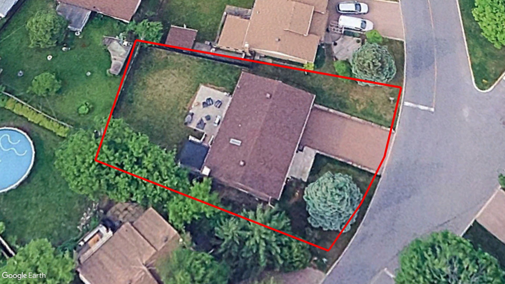 Tax Sale Montreal, Quebec - 040297-54