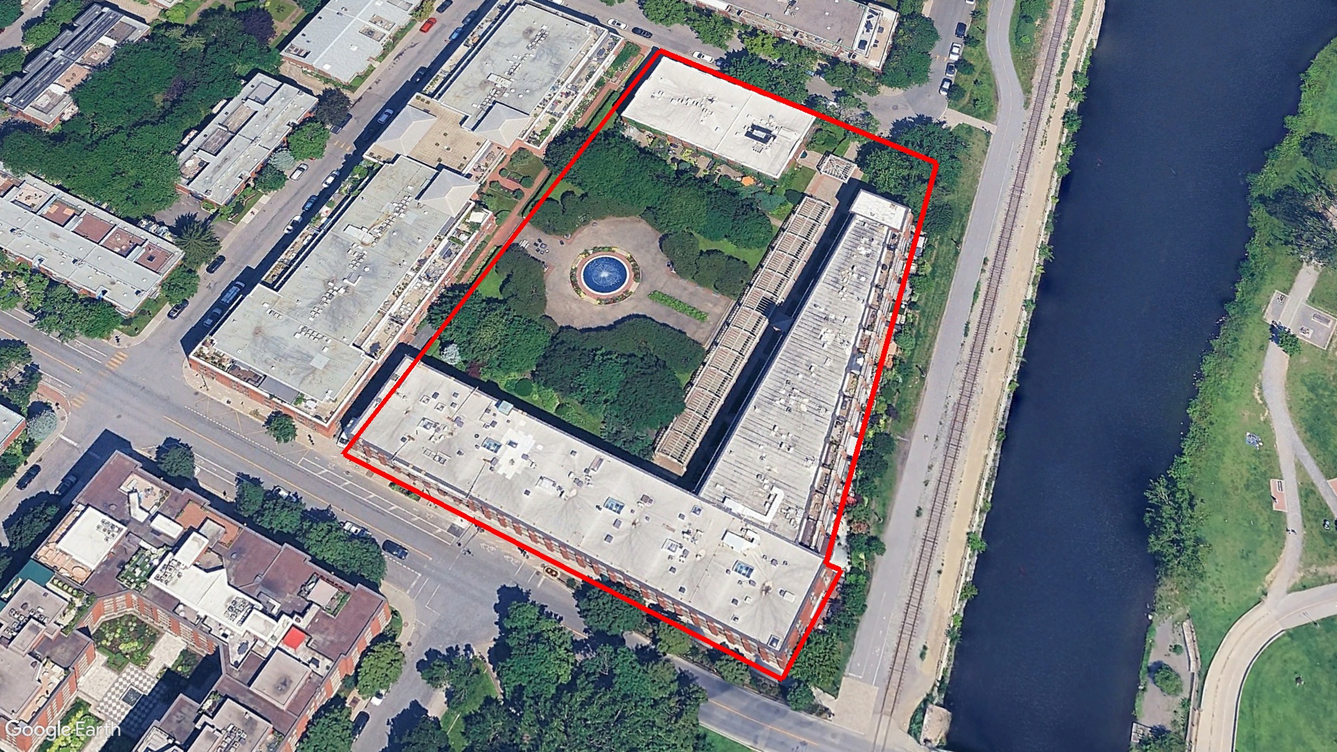 Tax Sale Montreal, Quebec - 250113-93