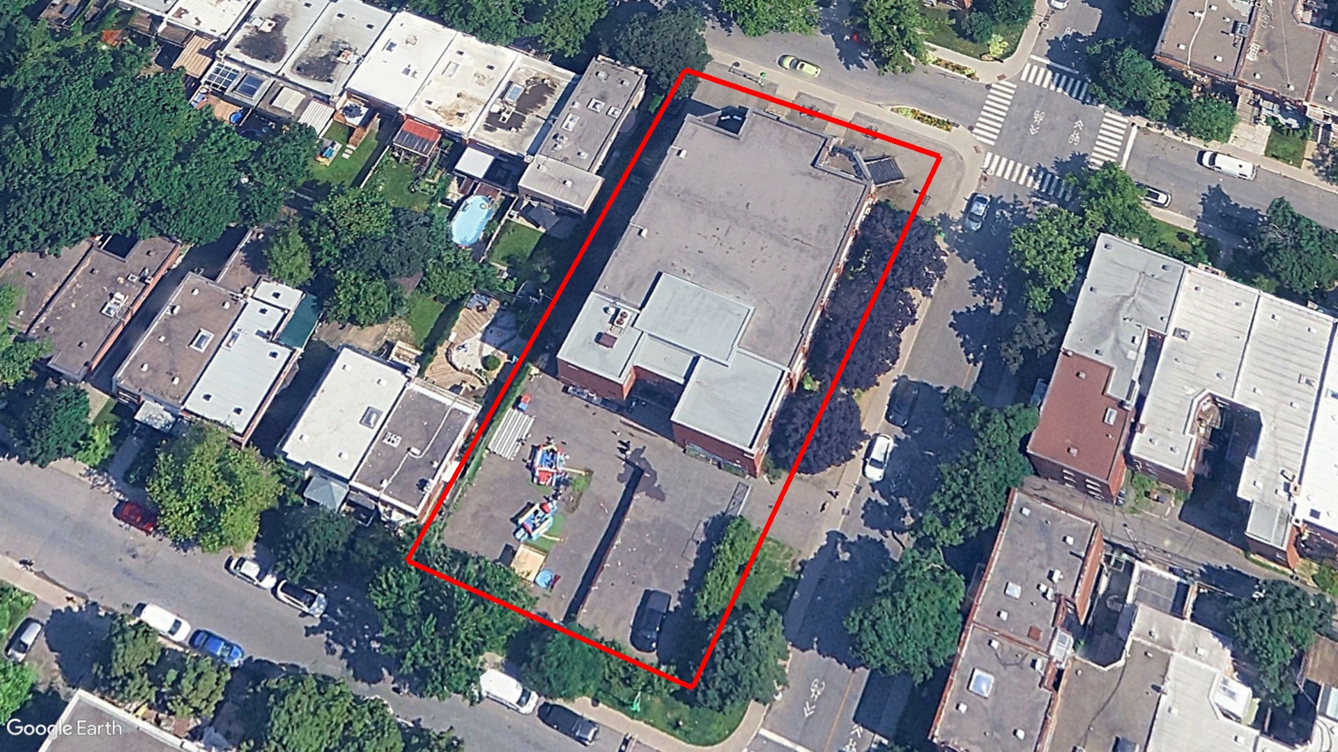 Tax Sale Montreal, Quebec - 030328-87 