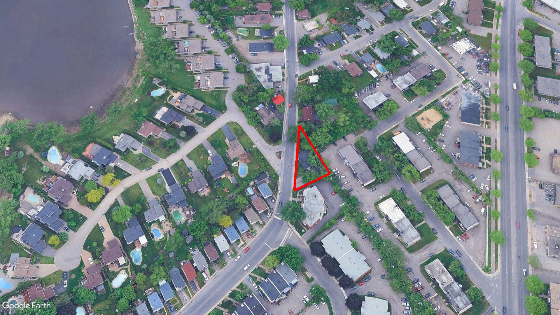 Tax Sale Montreal, Quebec - 040848-77