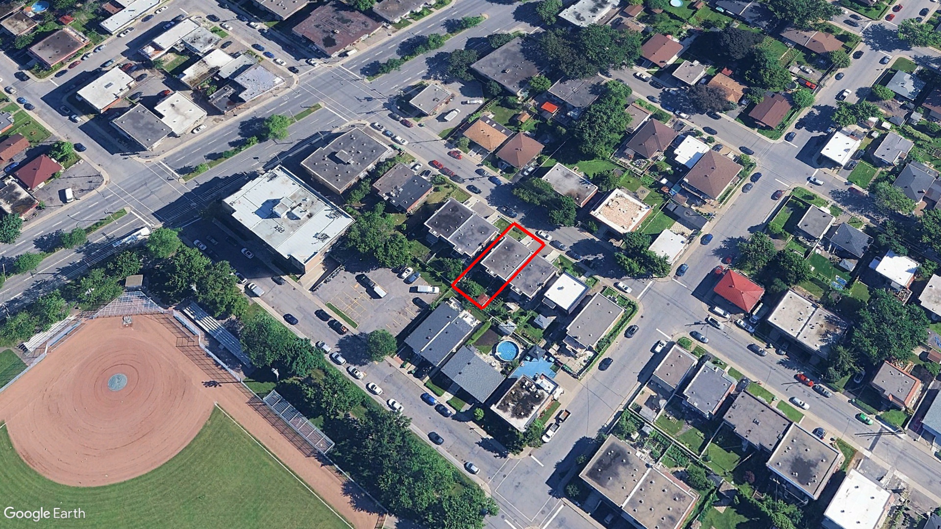 Tax Sale Montreal, Quebec - 020740-07