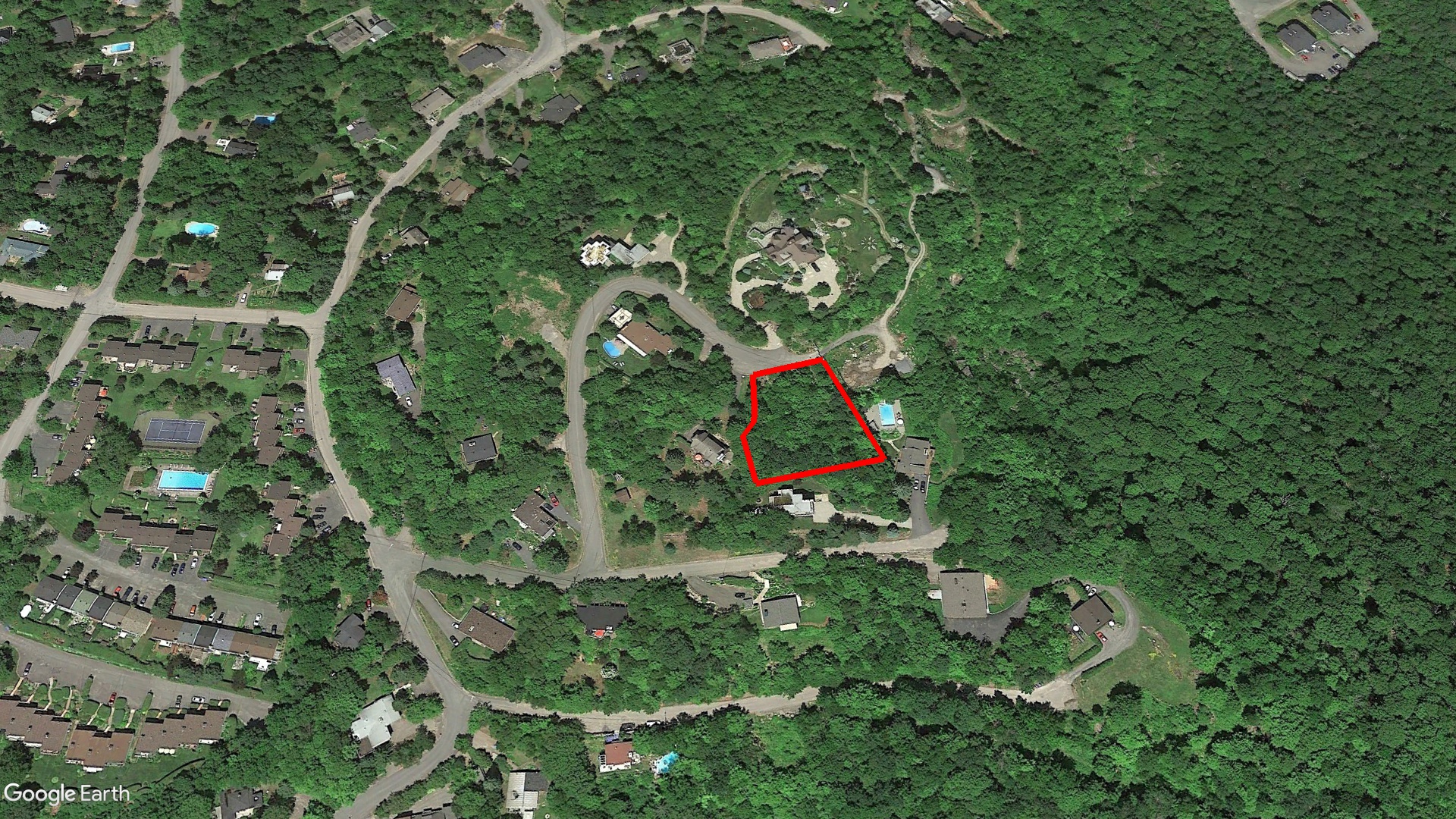 Tax Sale Les Pays-d'en-Haut, Quebec - 