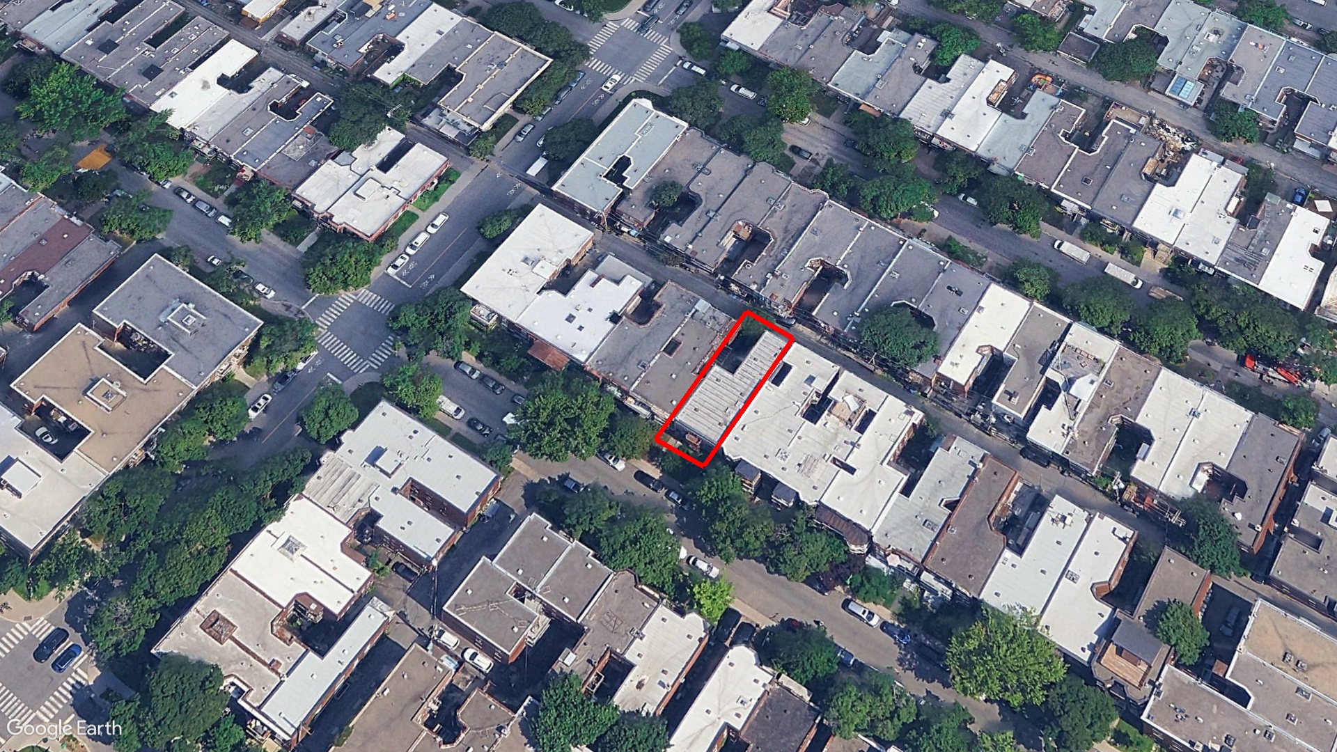 Tax Sale Montreal, Quebec - 031104-43 