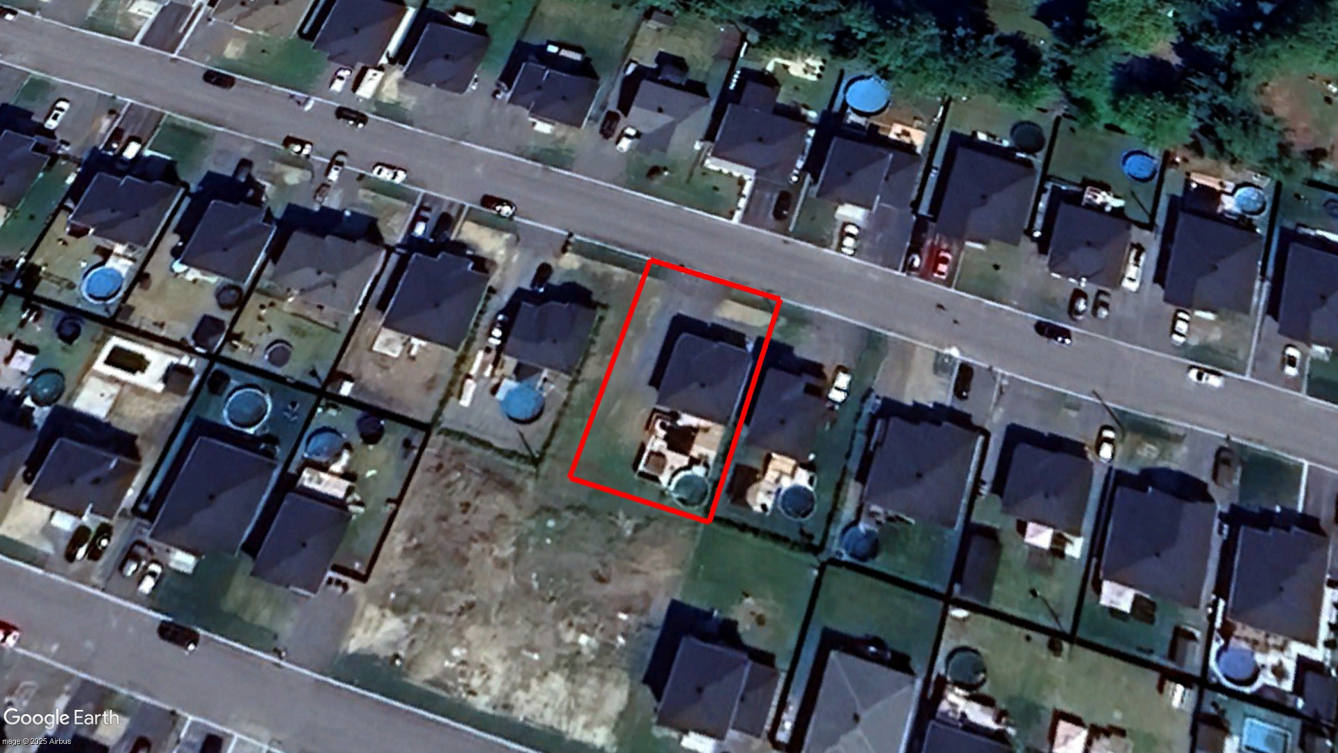 320 RUE DE LA ROUSSANNE