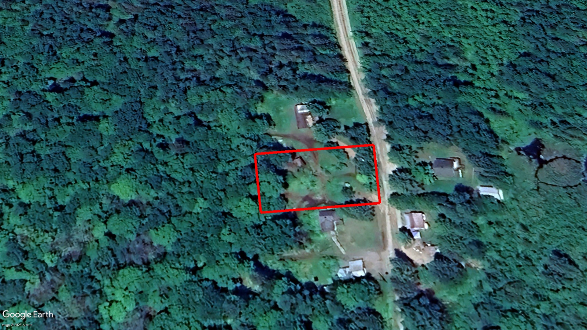 Chemin Lalonde, Rivière-Rouge (Qc.) J0T 1T0