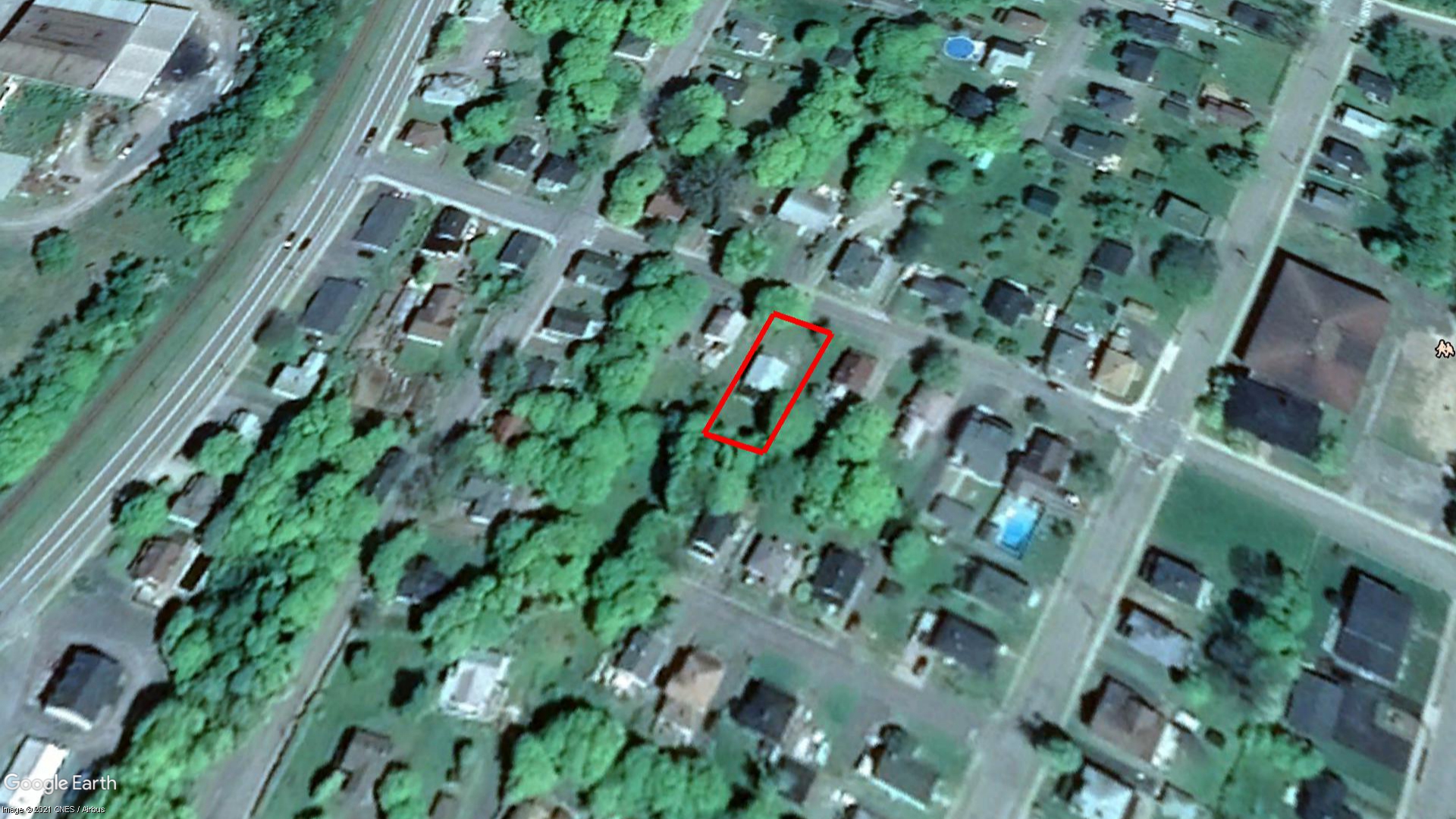 Tax Sale New Glasgow, Nova Scotia - 03595382