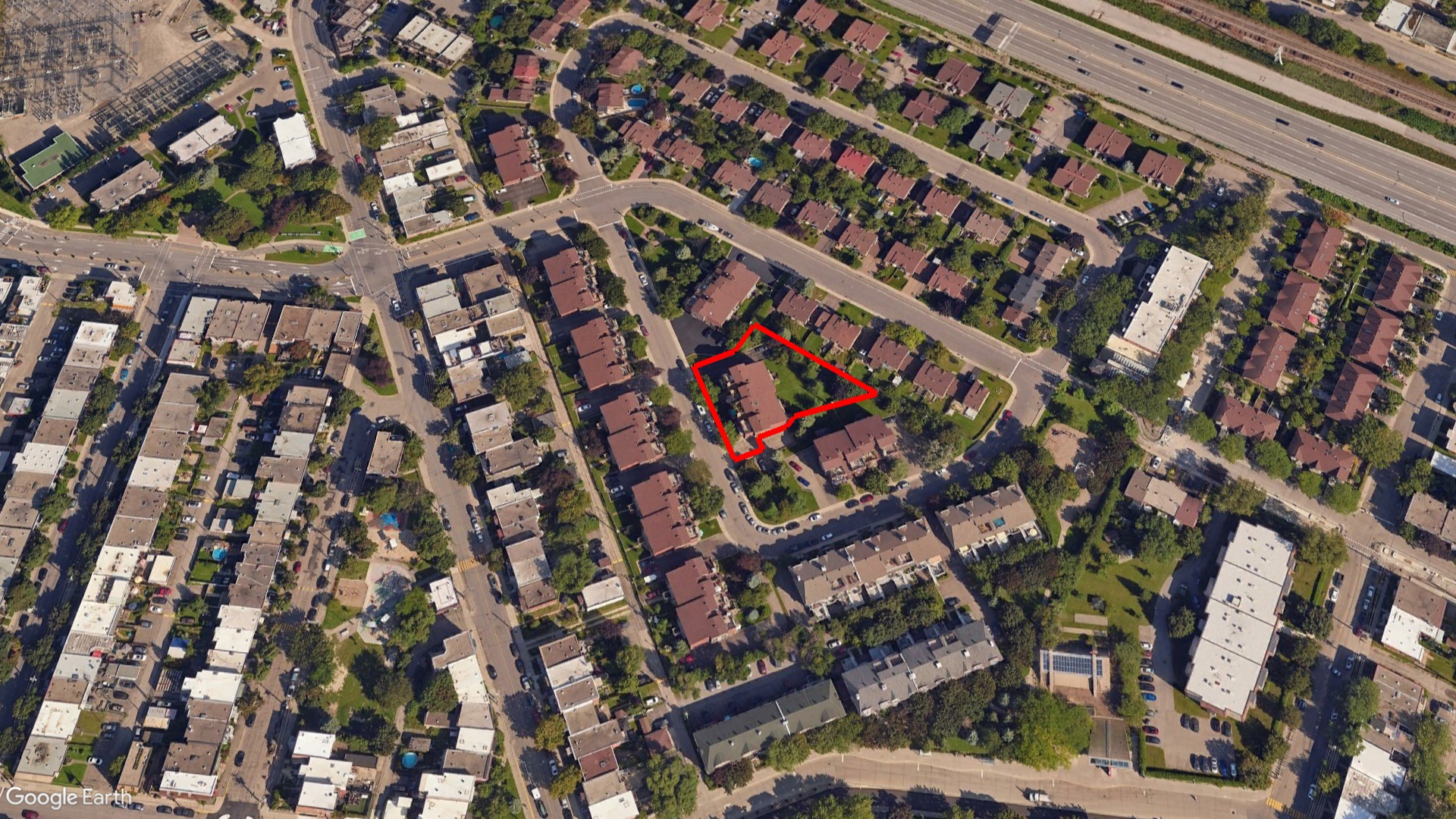 Tax Sale Montreal, Quebec - 052122-16 