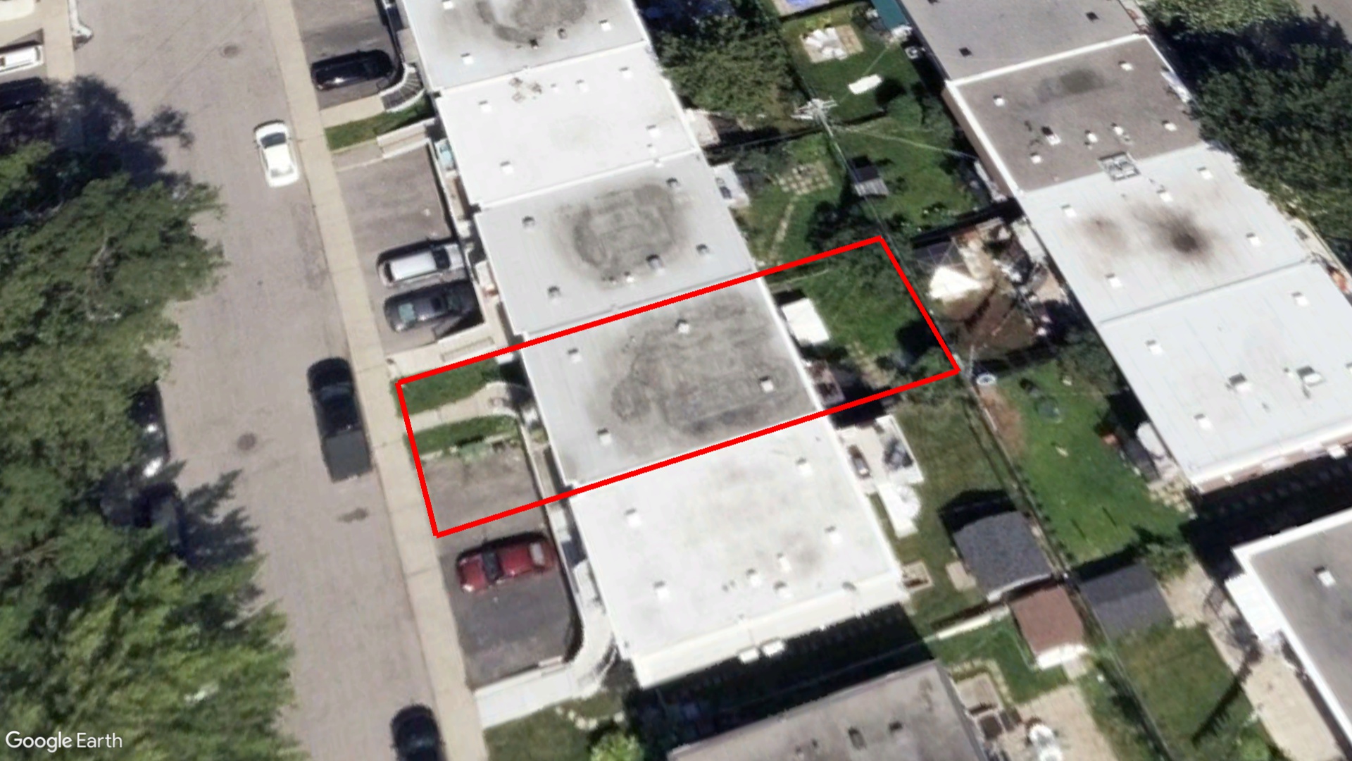 Tax Sale Montreal, Quebec - 040235-13