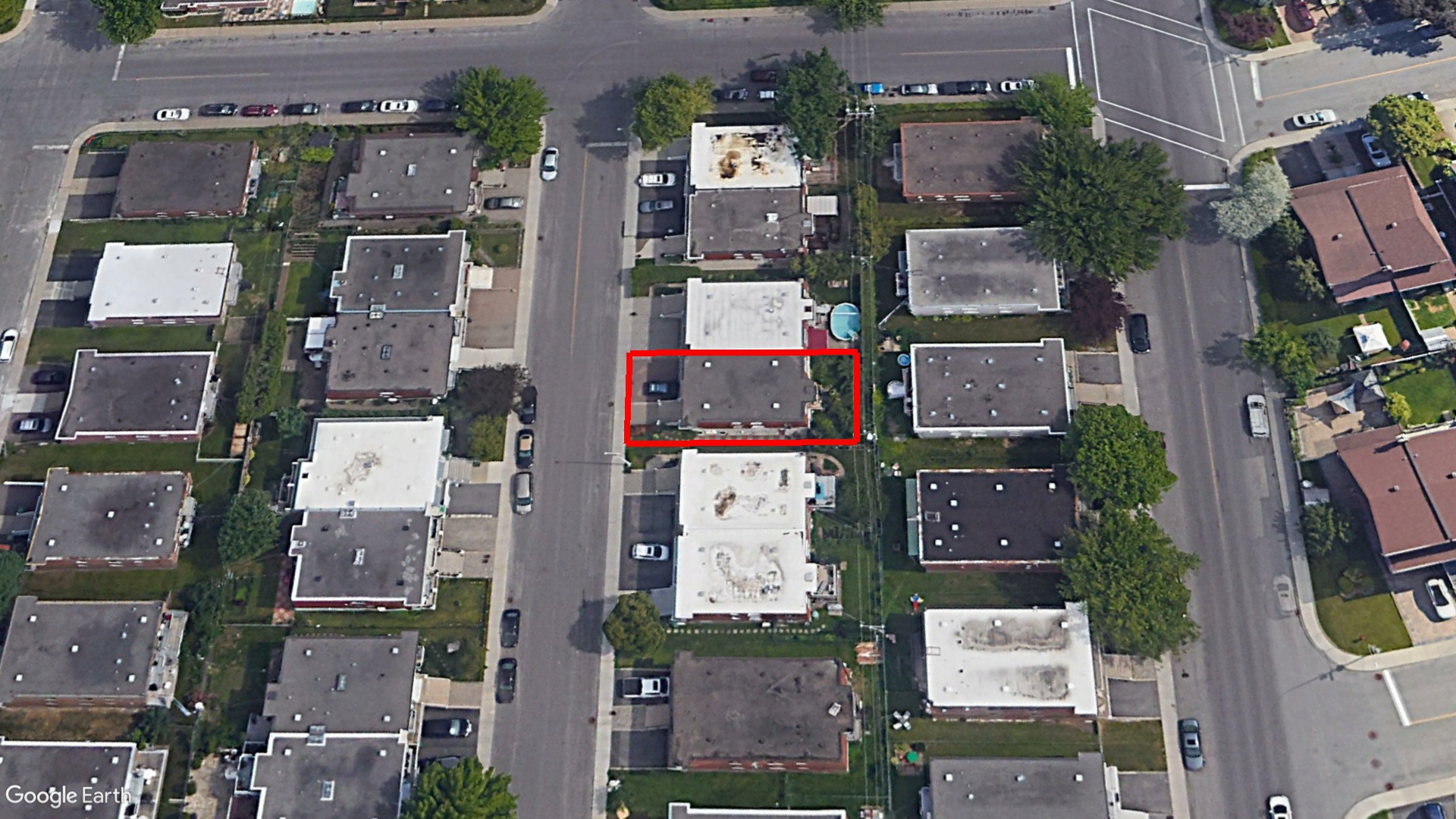 Tax Sale Montreal, Quebec - 040482-71