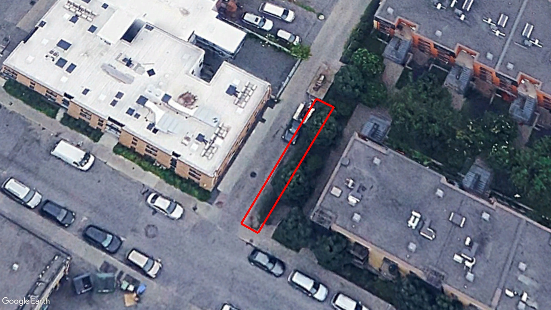 Tax Sale Montreal, Quebec - 320640-97