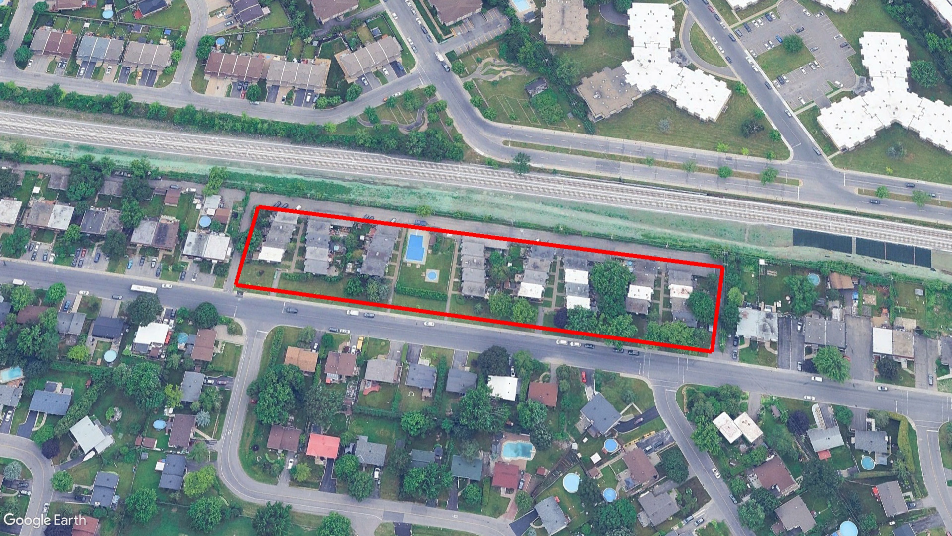 Tax Sale Montreal, Quebec - 040185-06