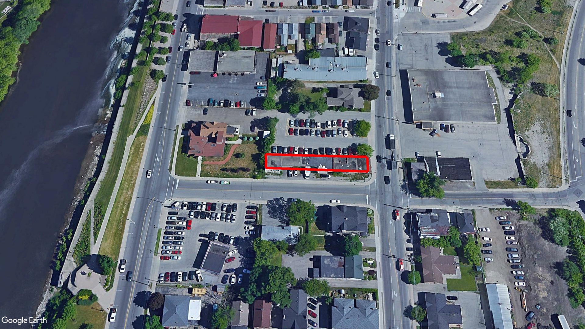 Tax Sale Cambridge, Ontario - 30 06 040 028 02200 0000