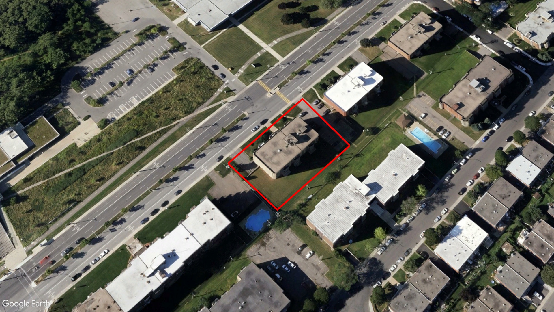 Tax Sale Montreal, Quebec - 041234-32