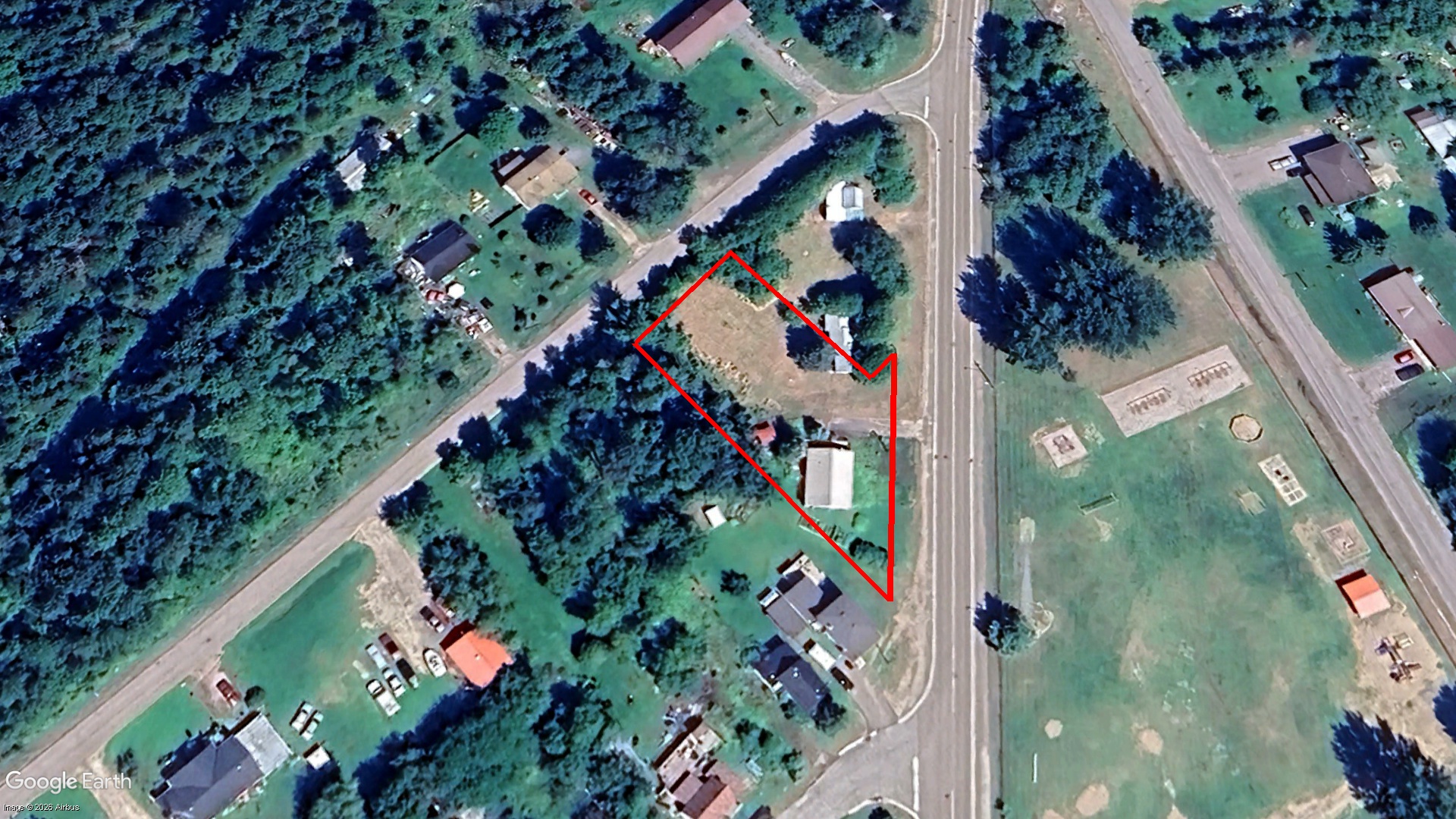 122 QUEEN ST., KILLALOE