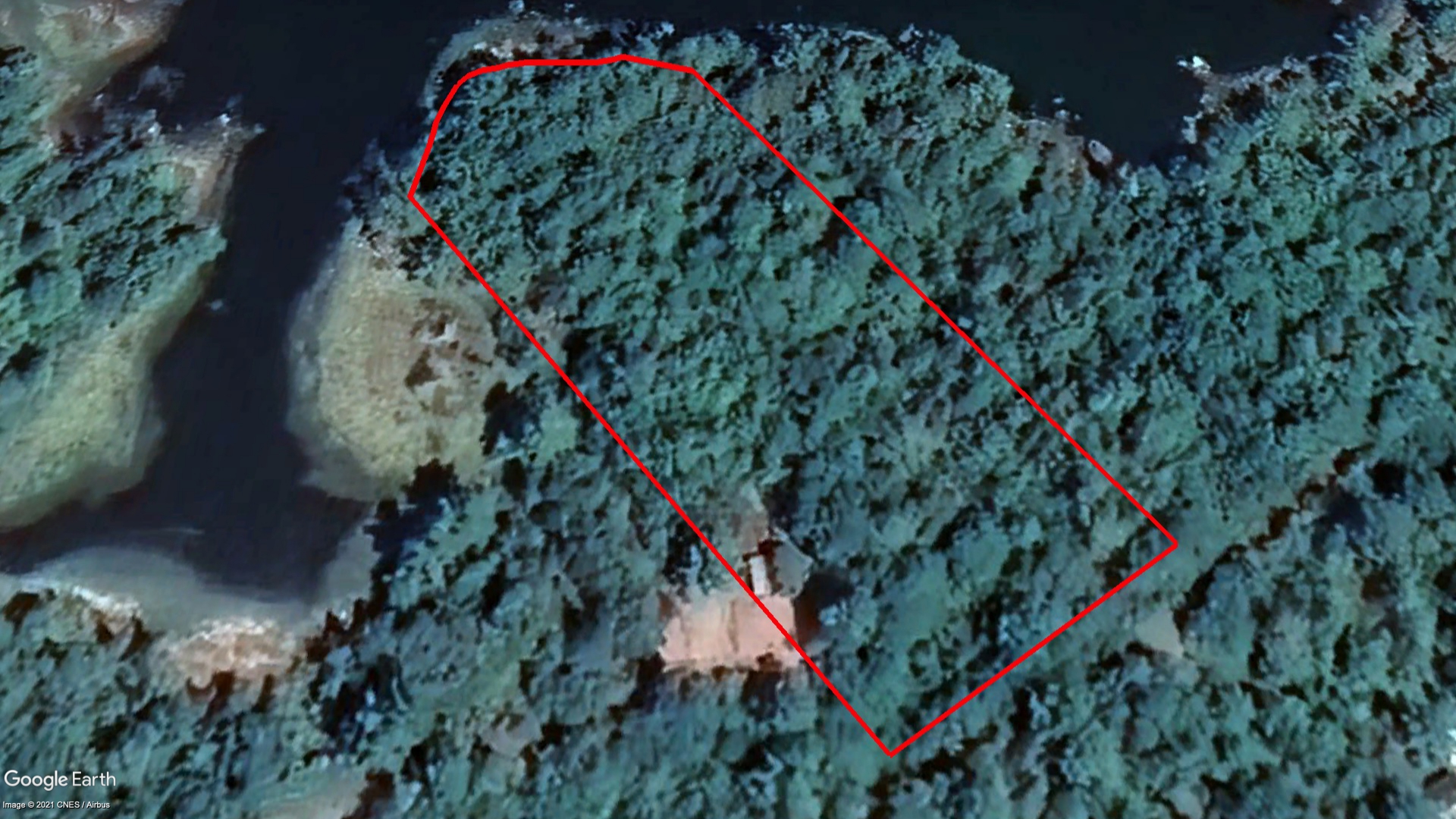 Tax Sale Queens, Nova Scotia - 05734371