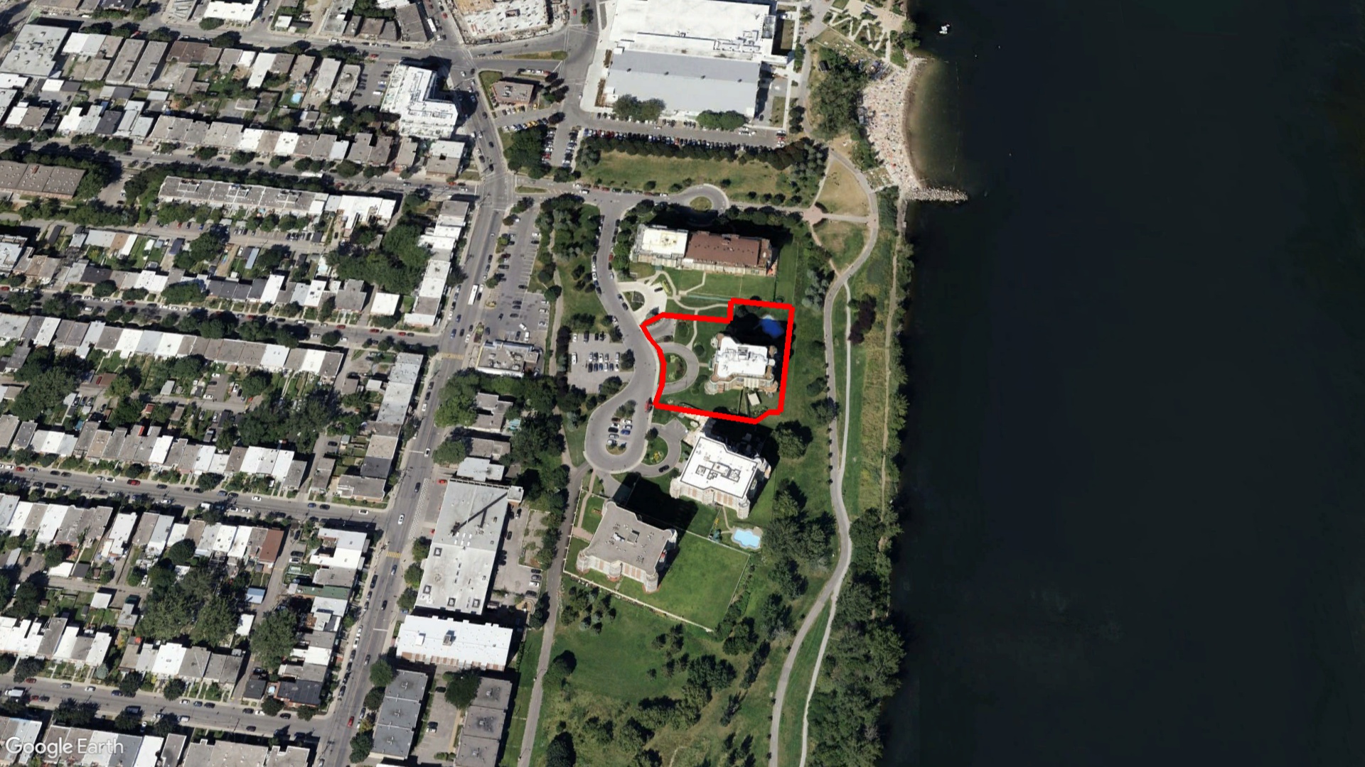 Tax Sale Montreal, Quebec - 050310-01 