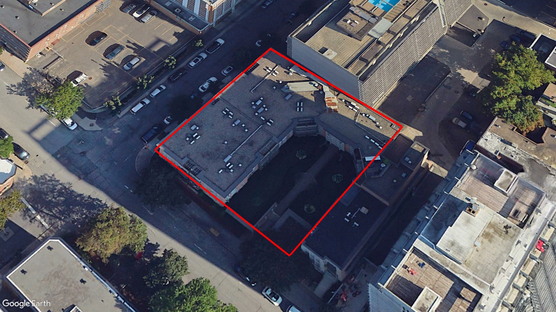 Tax Sale Montreal, Quebec - 262002-56