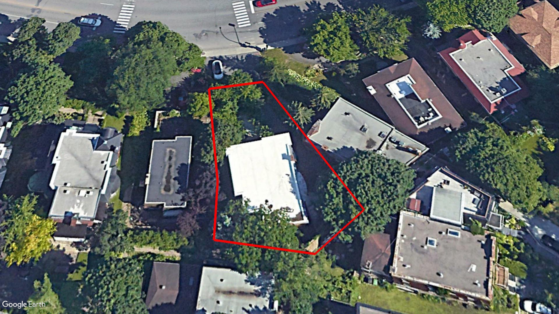 Tax Sale Montreal, Quebec - 030392-19