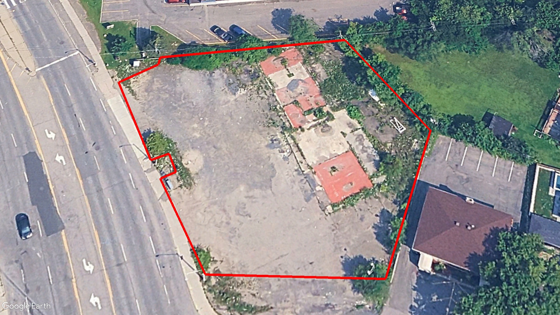 Tax Sale Ottawa, Ontario - 0614.105.903.02400.0000