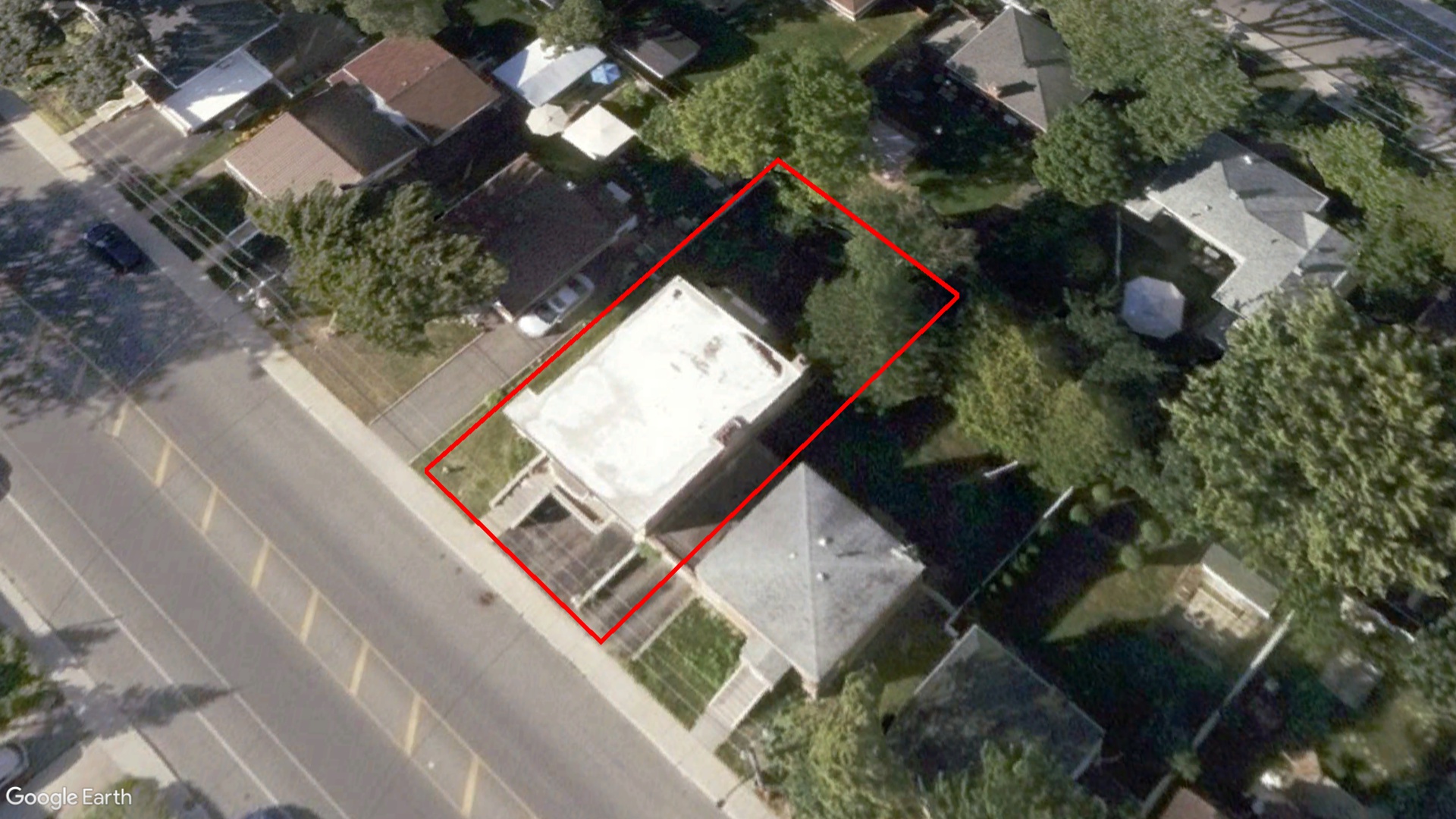 Tax Sale Montreal, Quebec - 040342-41