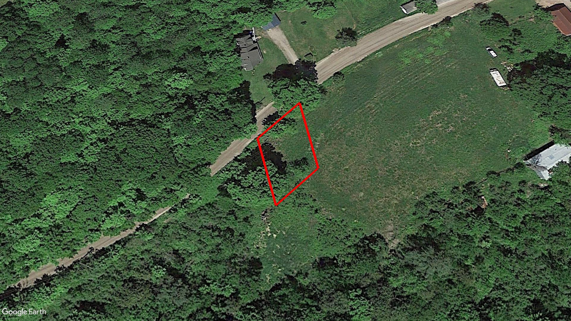 Tax Sale  Des-Collines-De-L'outaouais, Quebec - 7553-11-3272